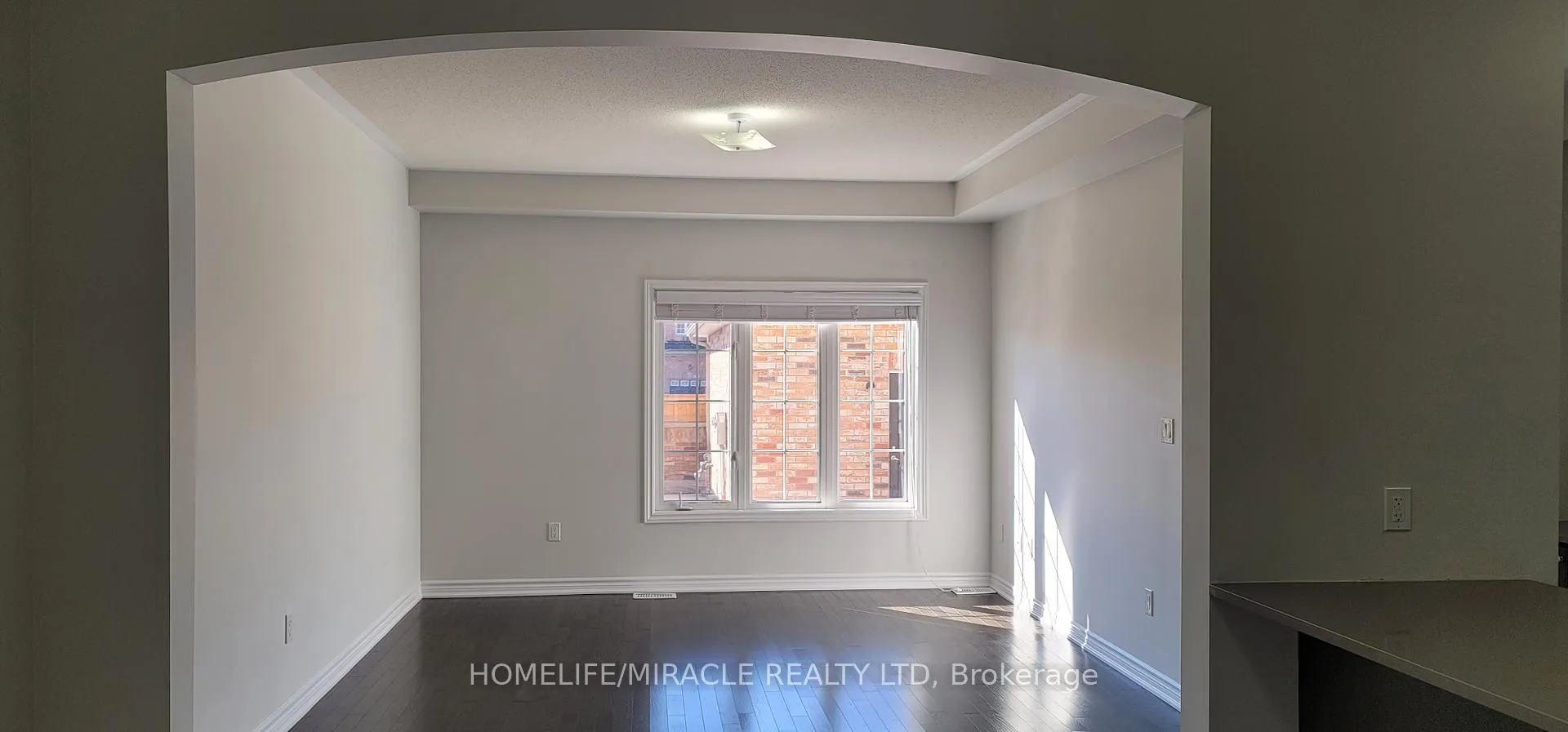 Photo 12 of 74 Hatton Court, Brampton, Credit Valley — HOMEH