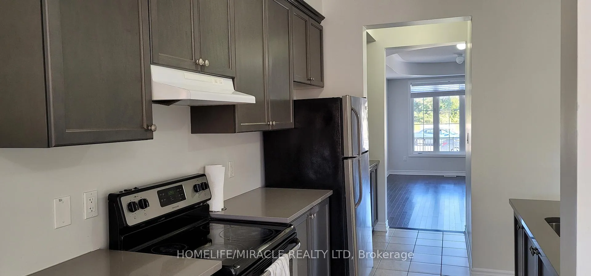 Photo 15 of 74 Hatton Court, Brampton, Credit Valley — HOMEH