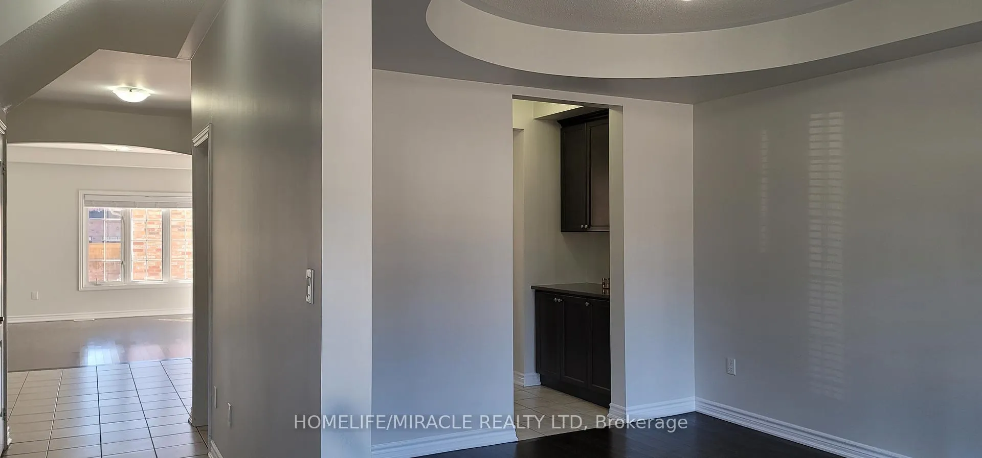 Photo 38 of 74 Hatton Court, Brampton, Credit Valley — HOMEH