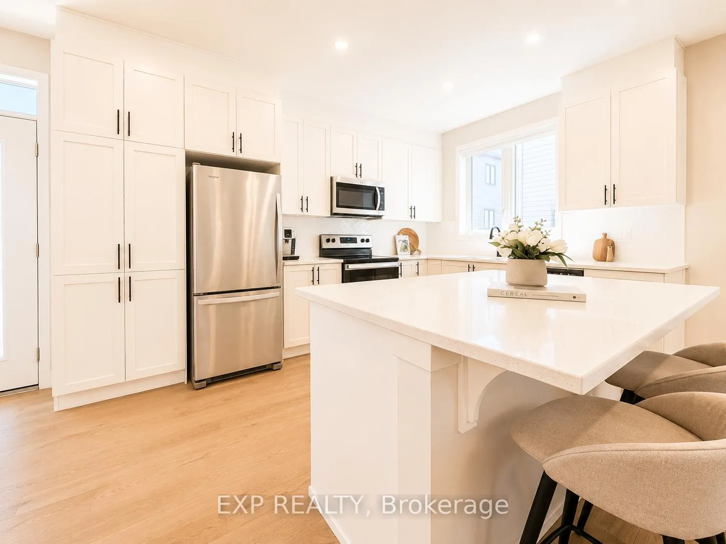 Photo 12 of 647 Crevier Walk, Ottawa, Chapel Hill South - Orleans Village — HOMEH