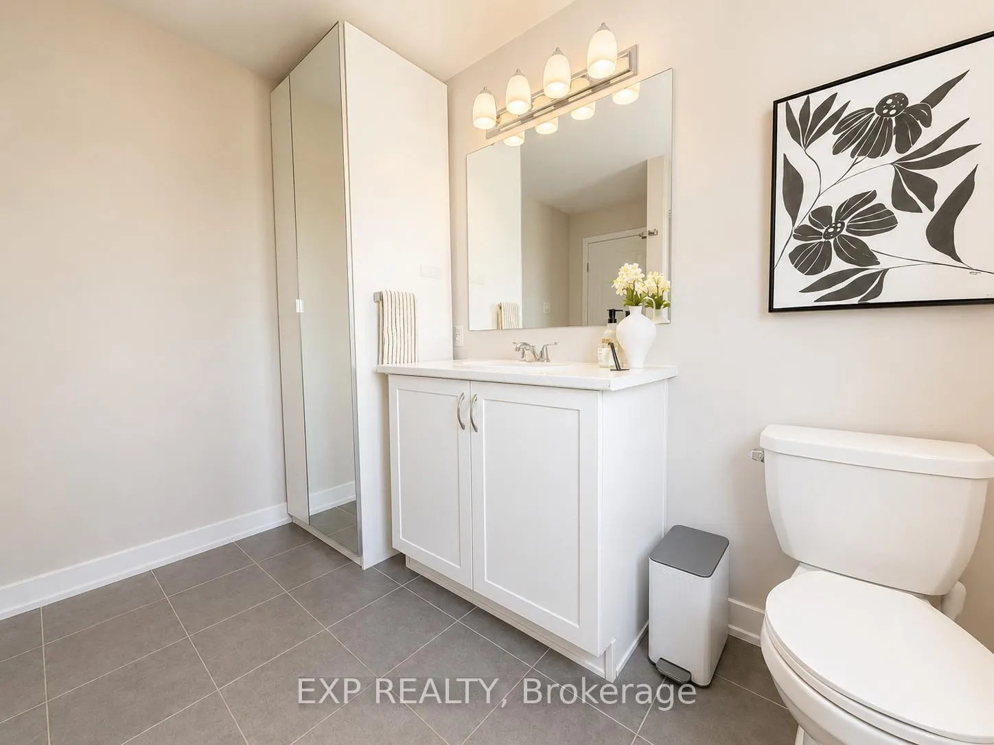 Photo 24 of 647 Crevier Walk, Ottawa, Chapel Hill South - Orleans Village — HOMEH