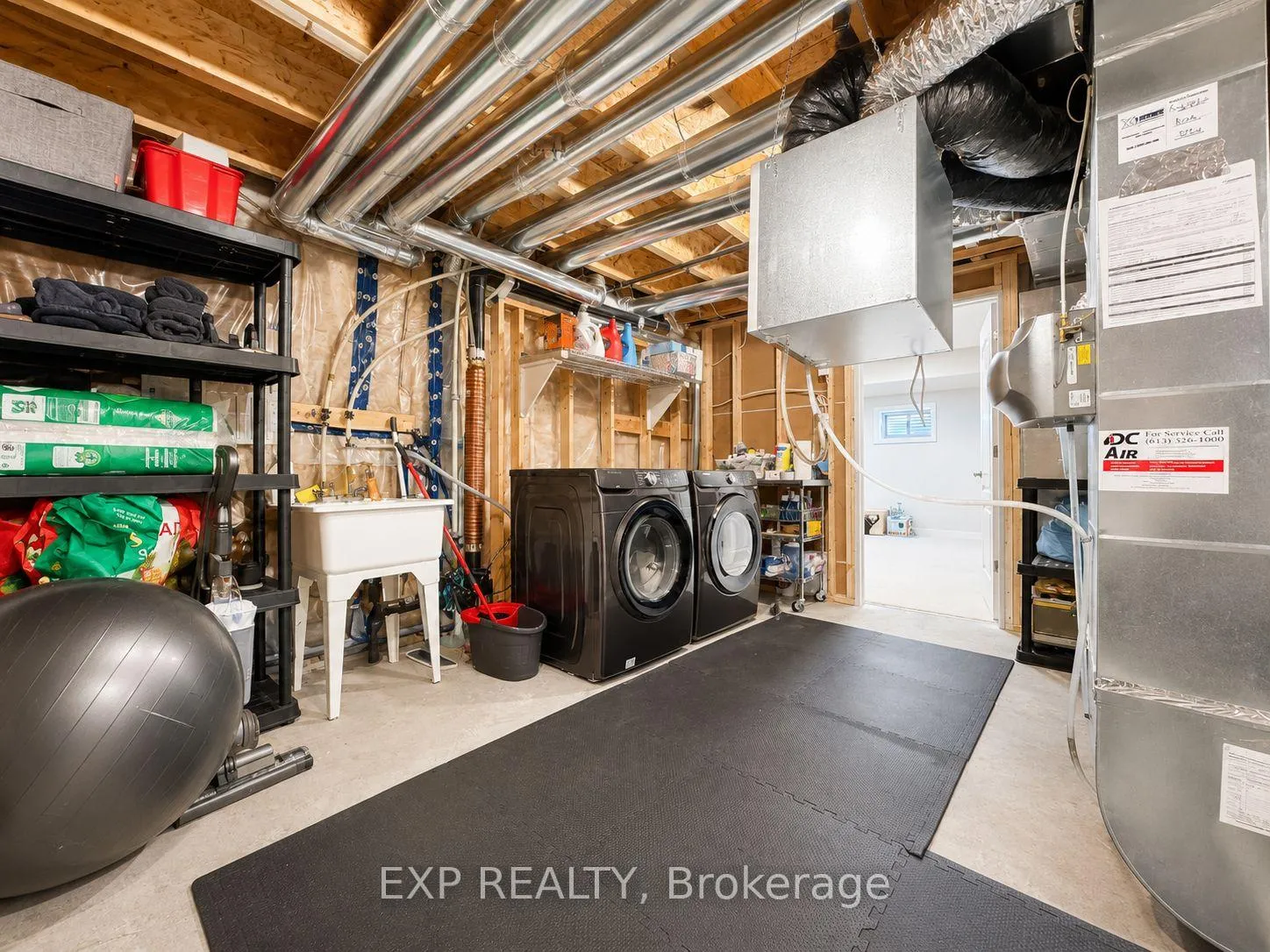 Photo 38 of 647 Crevier Walk, Ottawa, Chapel Hill South - Orleans Village — HOMEH