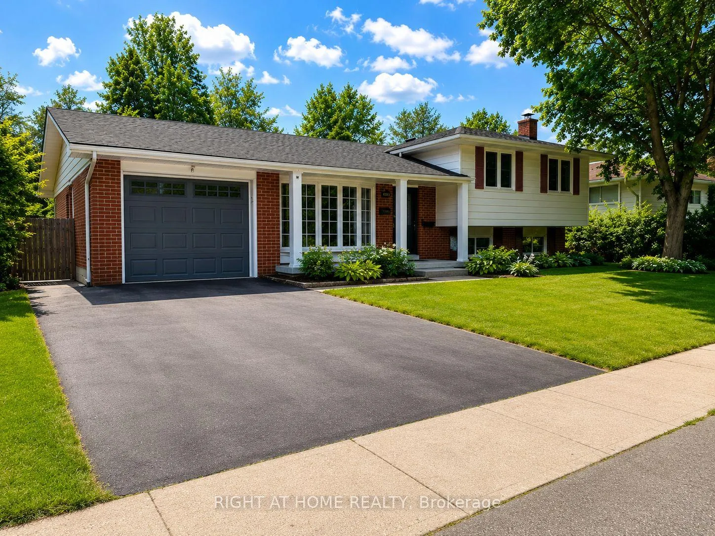 Front of 4440 Cosburn Crescent