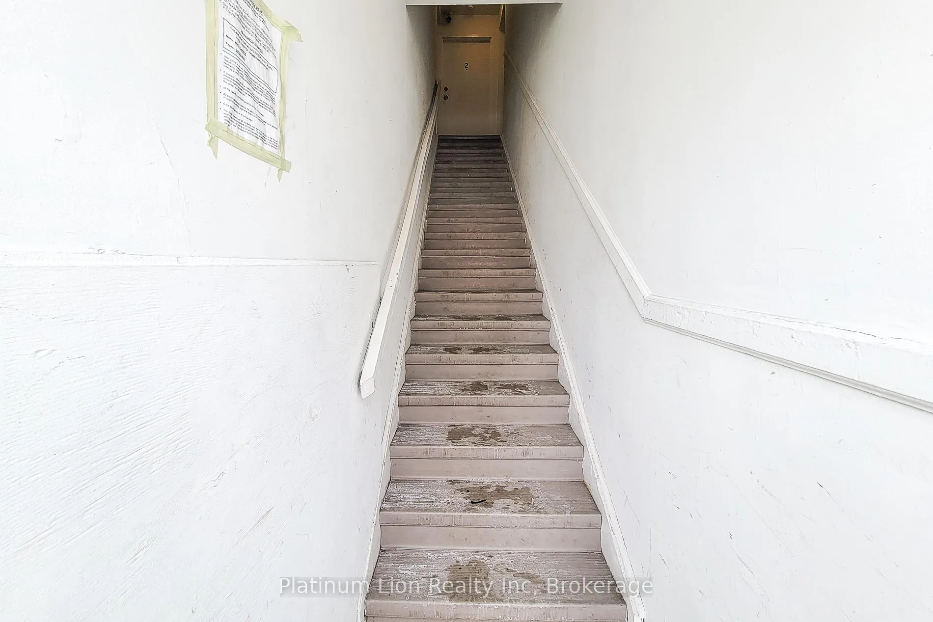 Photo 2 of Unit 1, 340 1/2 Barton Street E, Hamilton, Stinson — HOMEH