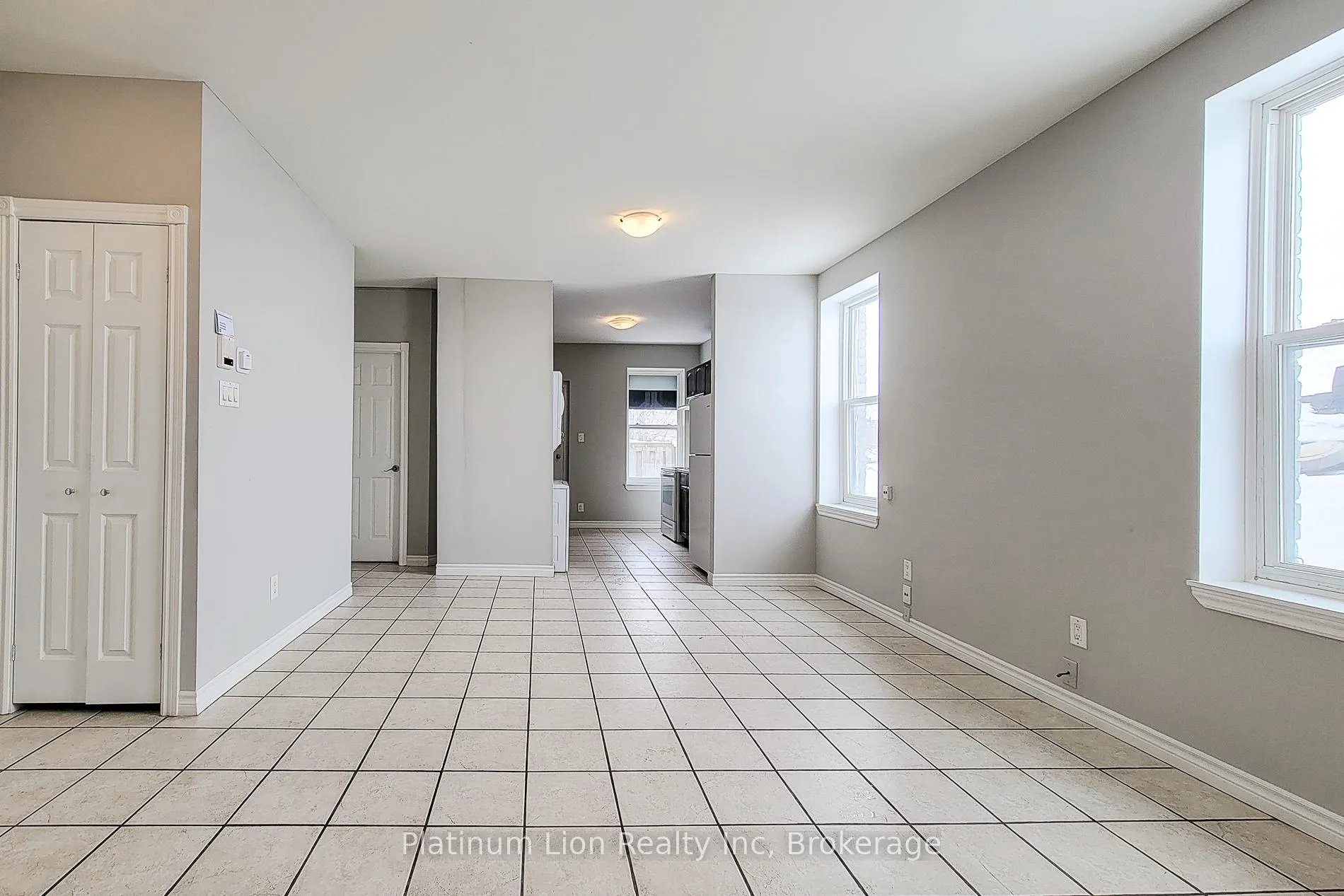 Photo 8 of Unit 1, 340 1/2 Barton Street E, Hamilton, Stinson — HOMEH