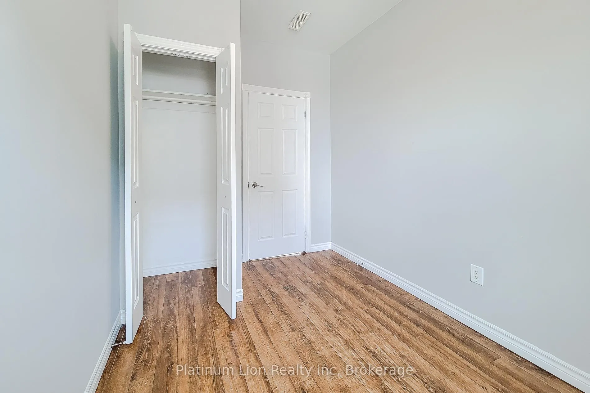 Photo 18 of Unit 1, 340 1/2 Barton Street E, Hamilton, Stinson — HOMEH