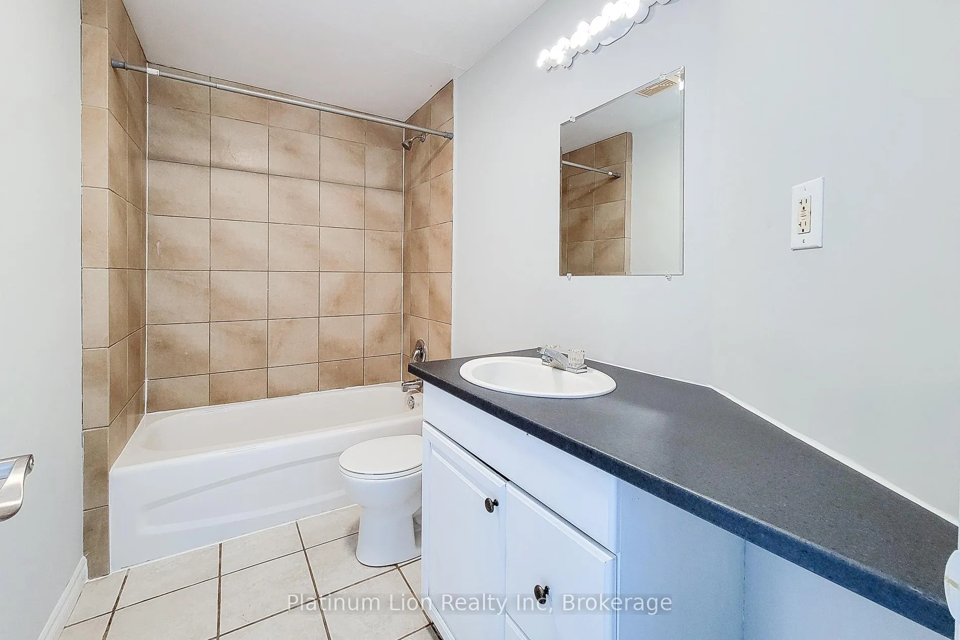 Photo 21 of Unit 1, 340 1/2 Barton Street E, Hamilton, Stinson — HOMEH