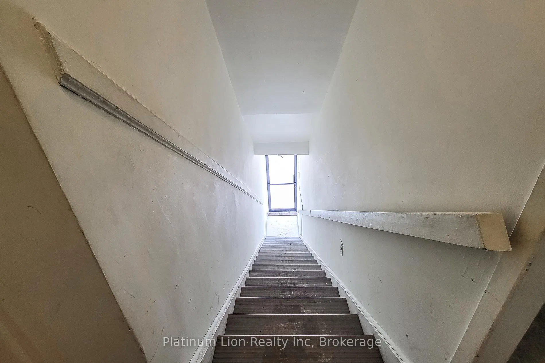 Photo 23 of Unit 1, 340 1/2 Barton Street E, Hamilton, Stinson — HOMEH