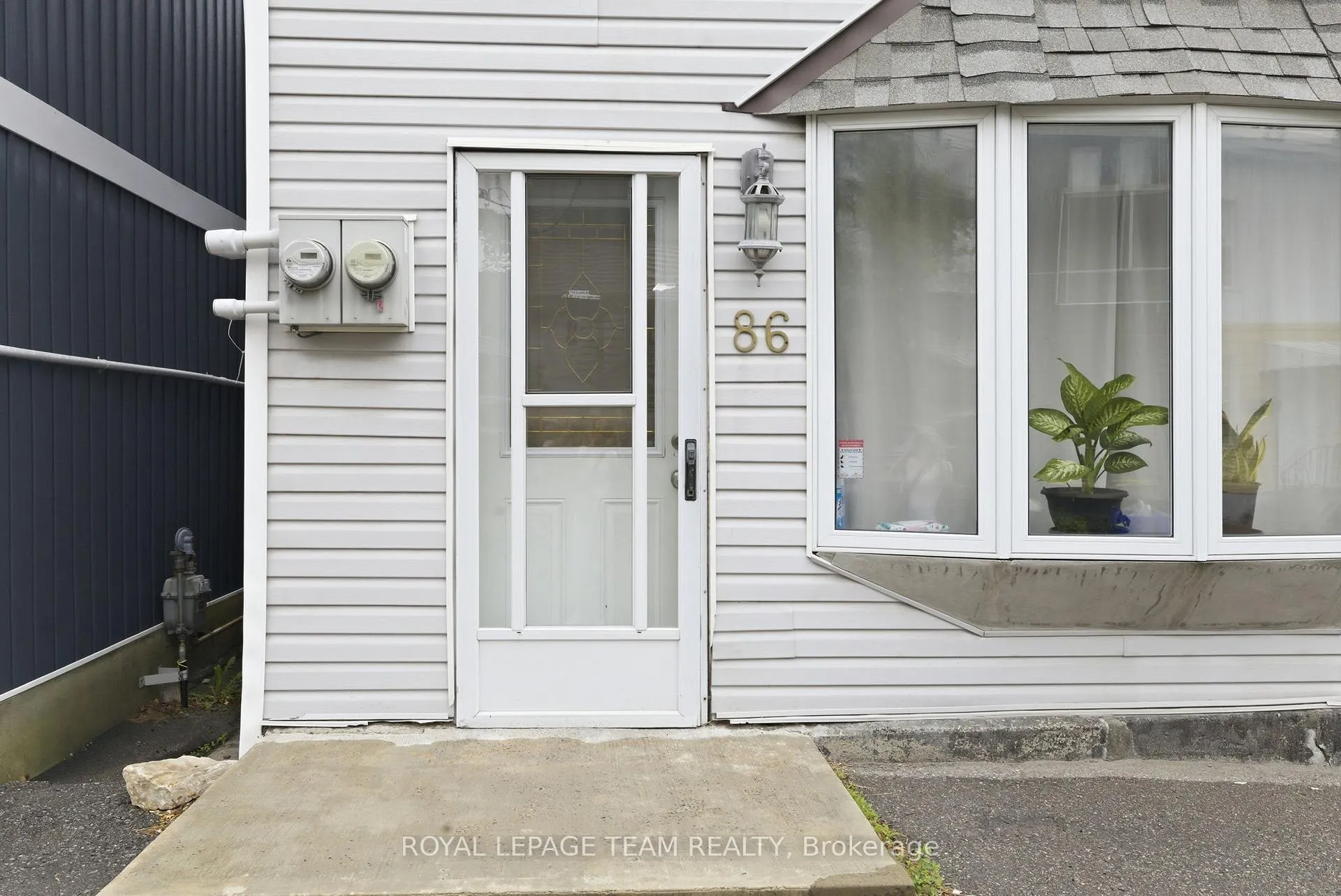 Photo 2 of 86 Merton Street, Ottawa, Hintonburg — HOMEH