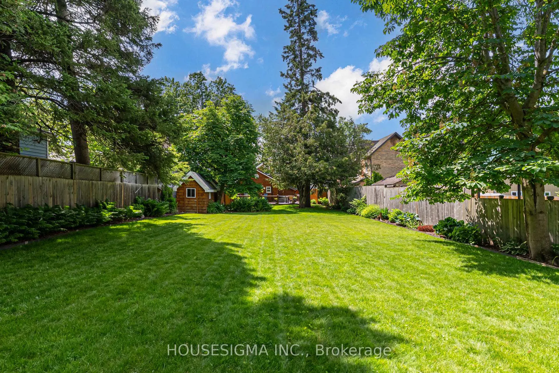 Photo 4 of 216 Second Avenue W, Shelburne — HOMEH