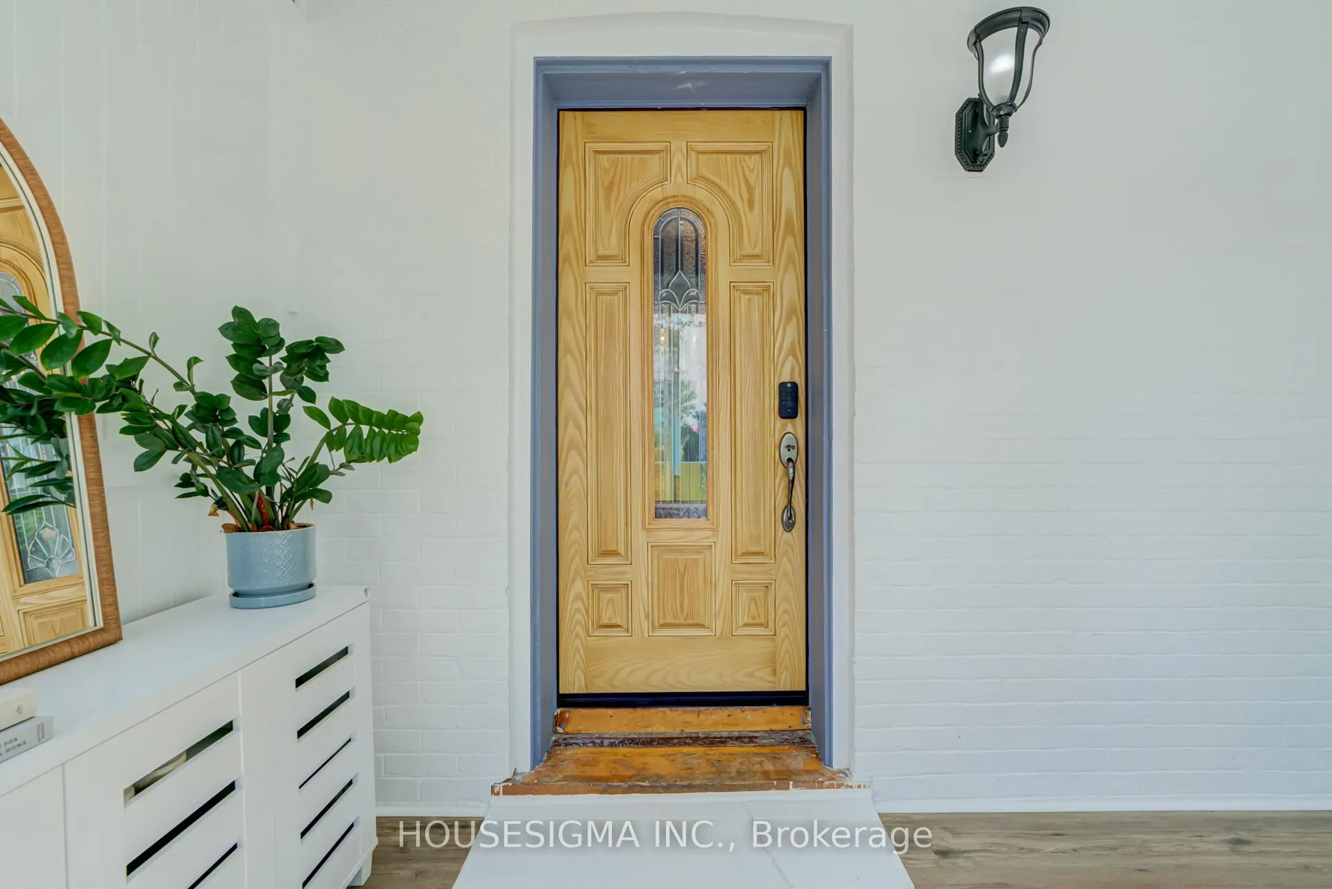 Photo 5 of 216 Second Avenue W, Shelburne — HOMEH