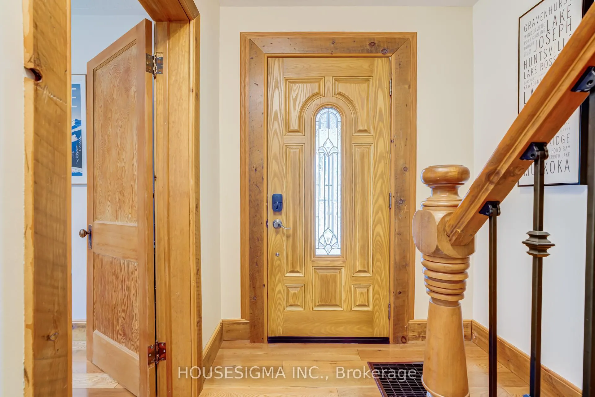Photo 7 of 216 Second Avenue W, Shelburne — HOMEH