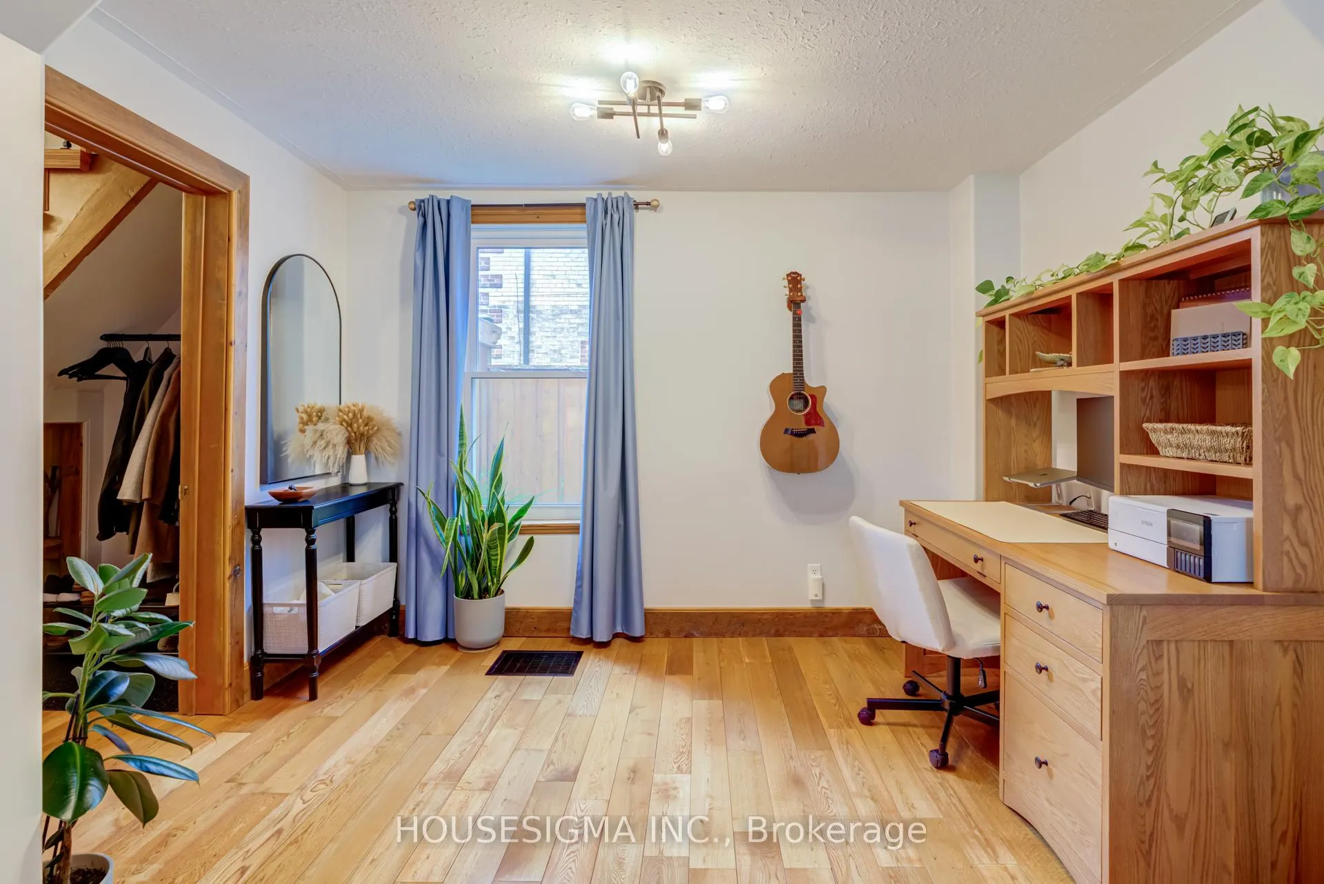 Photo 13 of 216 Second Avenue W, Shelburne — HOMEH