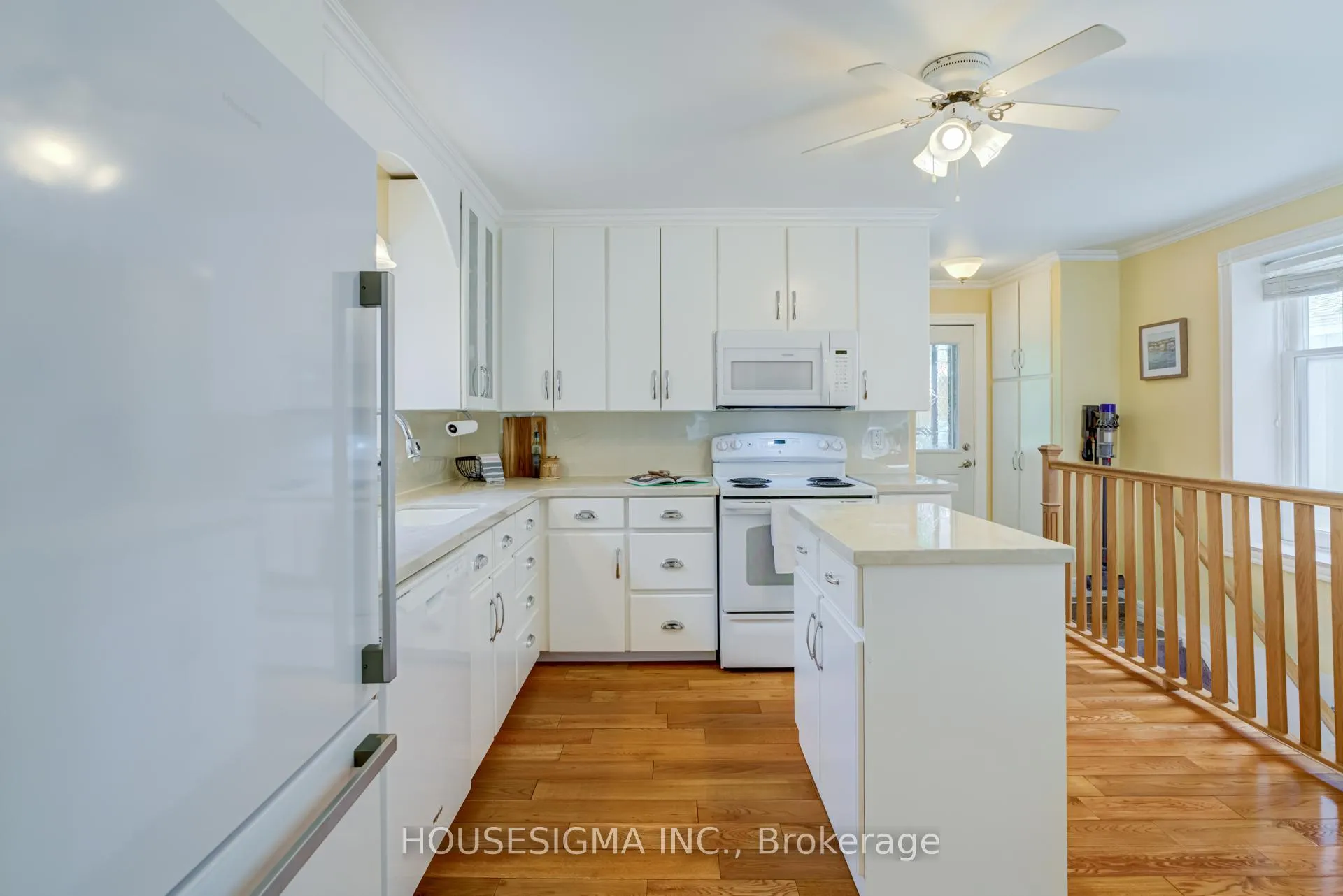 Photo 15 of 216 Second Avenue W, Shelburne — HOMEH