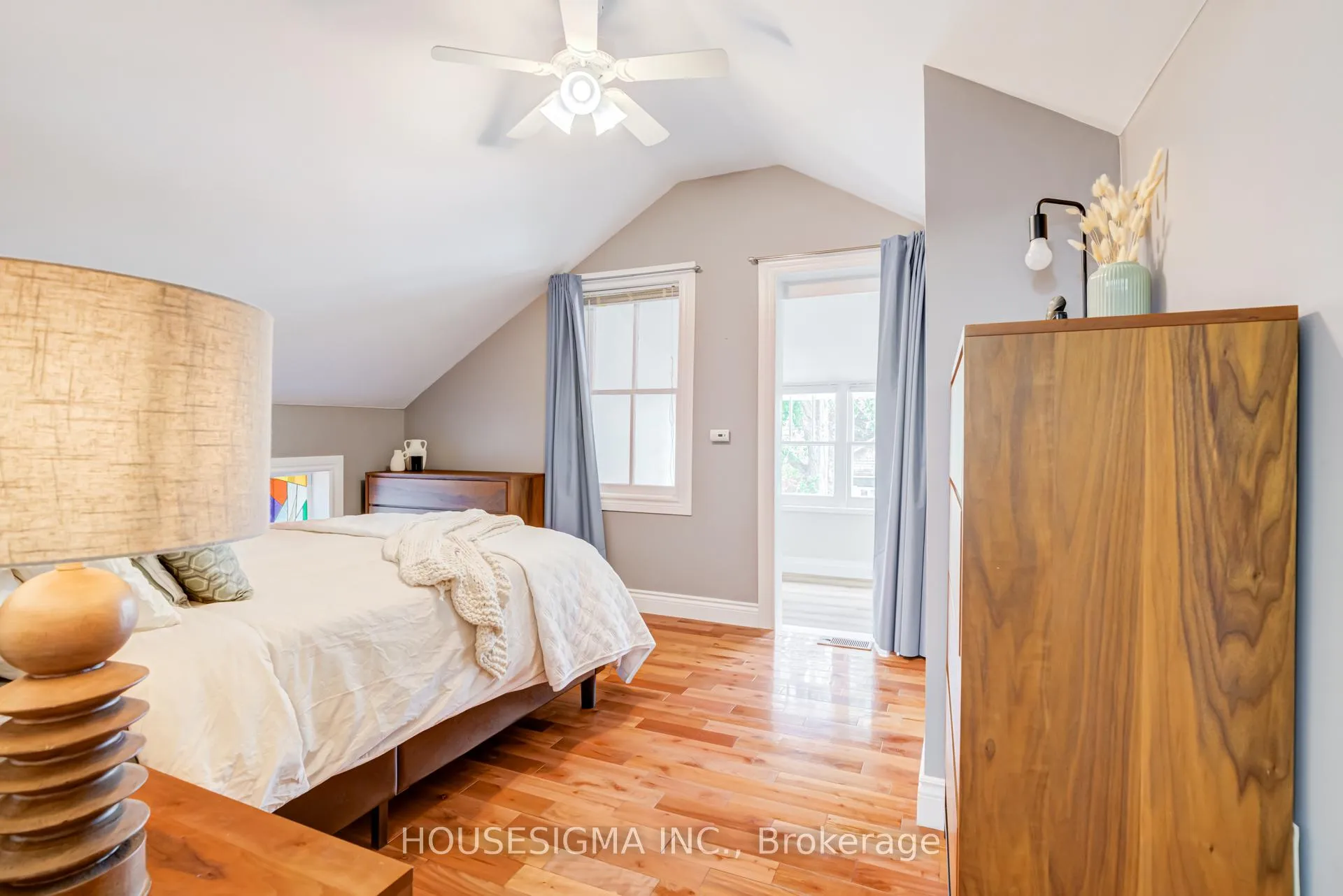 Photo 23 of 216 Second Avenue W, Shelburne — HOMEH