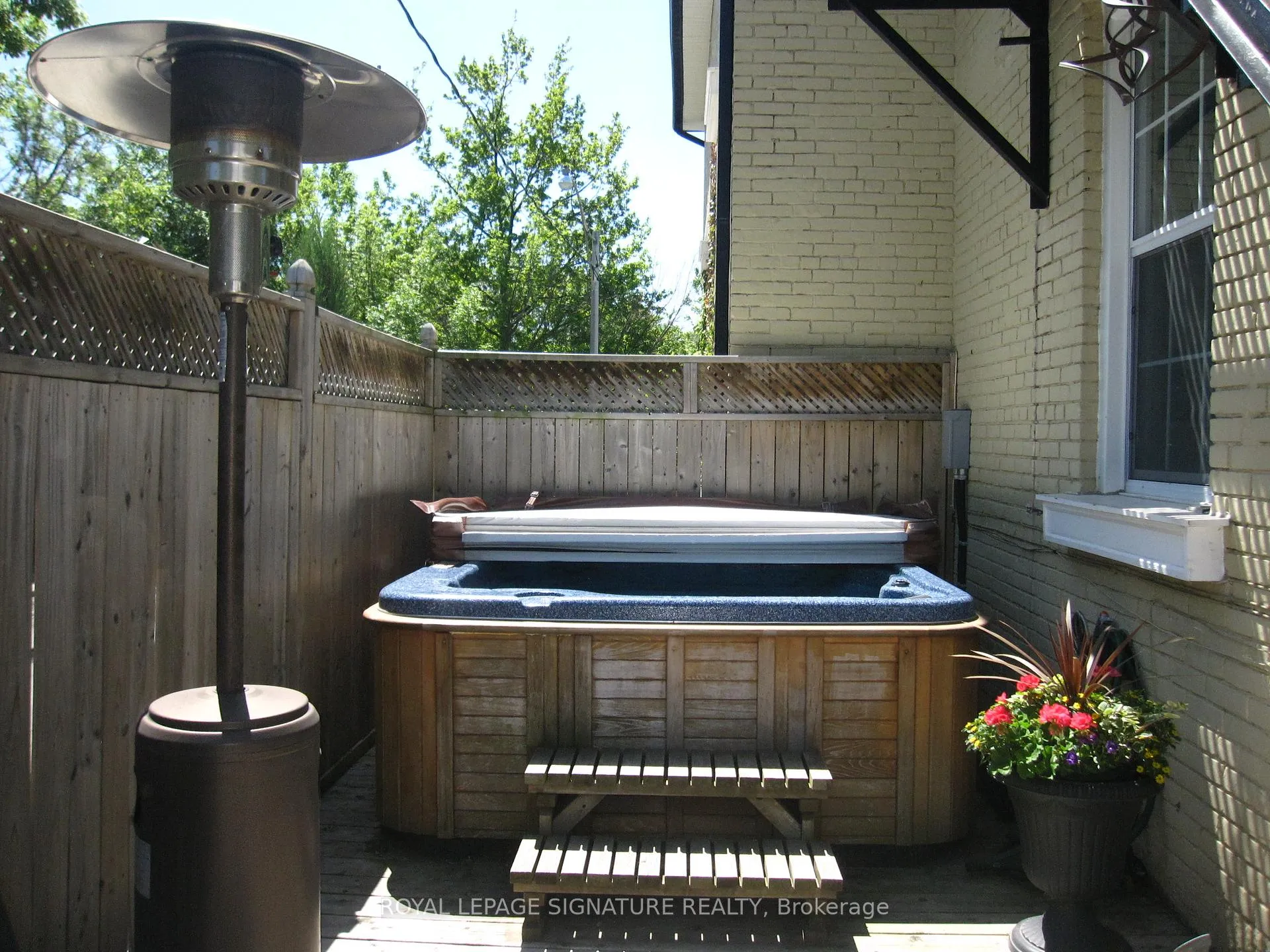 Photo 13 of Unit Main, 2 A Tiverton Avenue, Toronto, South Riverdale — HOMEH