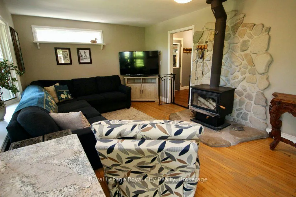 Photo 13 of 11 Shoreline Drive, Northern Bruce Peninsula — HOMEH