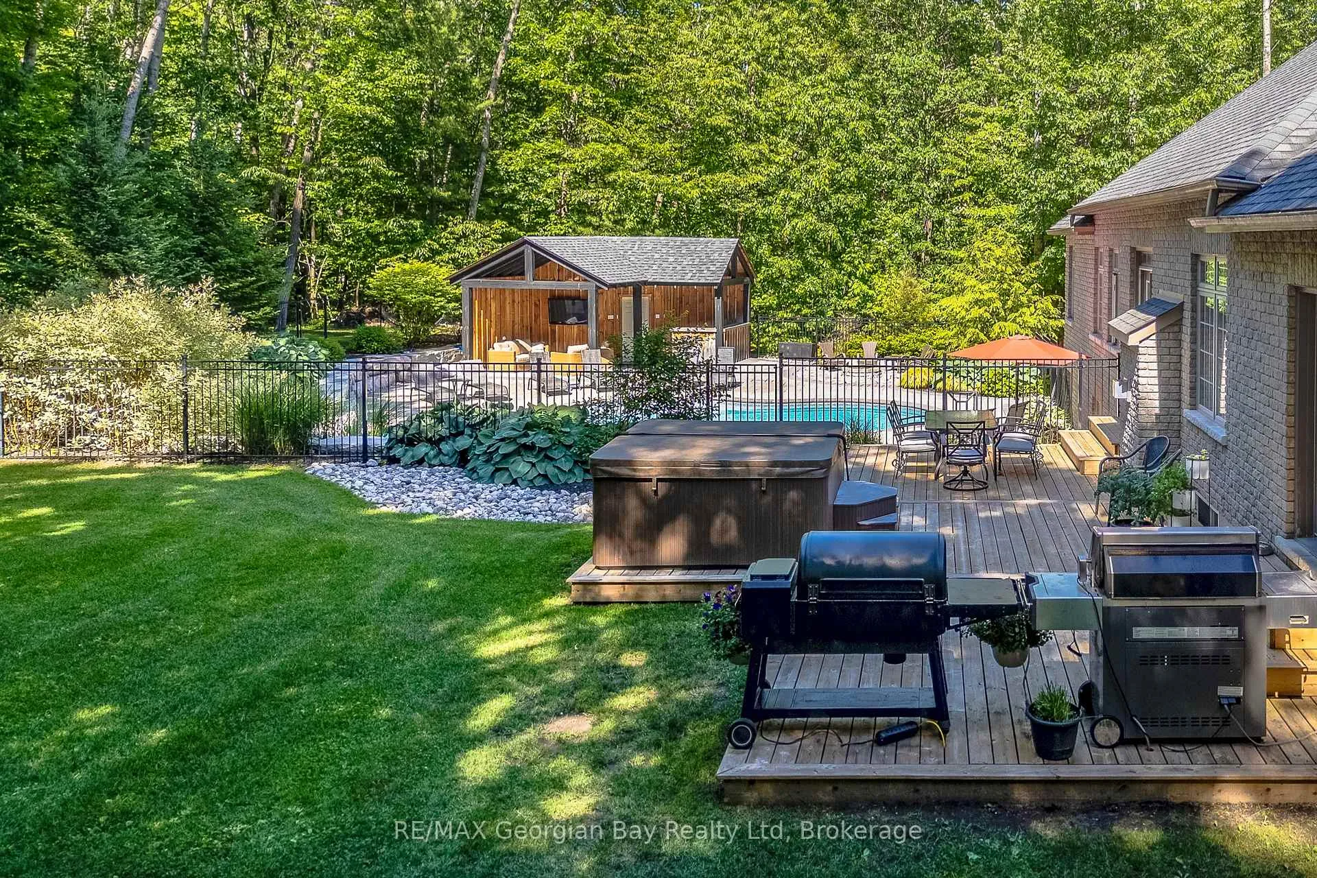 Photo 7 of 1620 Golf Link Road, Midland — HOMEH