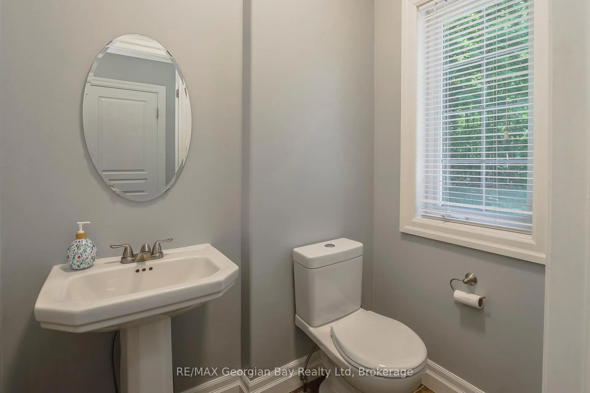 Photo 25 of 1620 Golf Link Road, Midland — HOMEH
