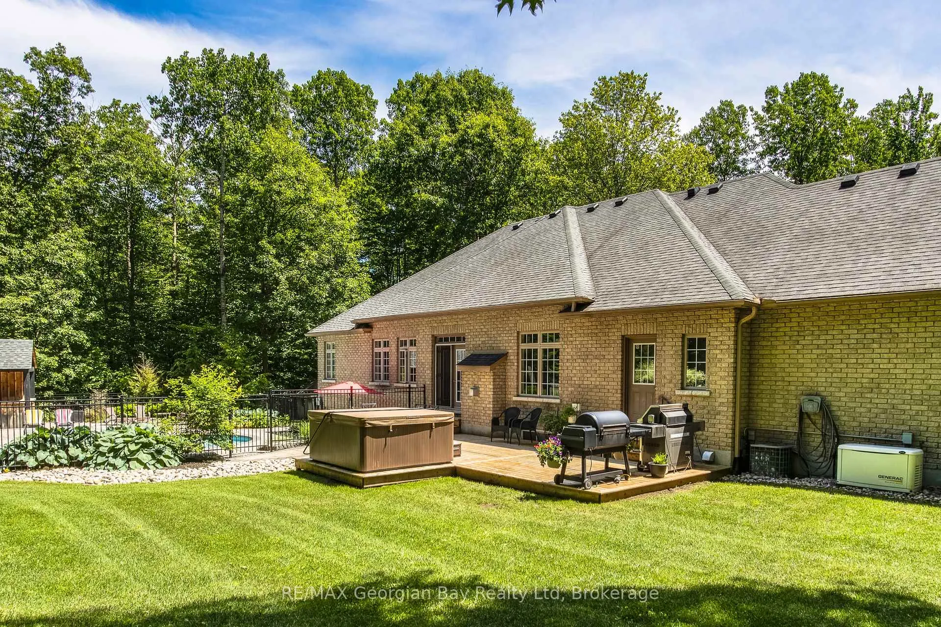 Photo 32 of 1620 Golf Link Road, Midland — HOMEH