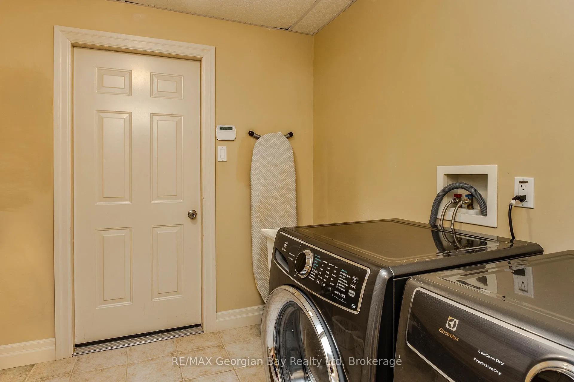 Photo 36 of 1620 Golf Link Road, Midland — HOMEH