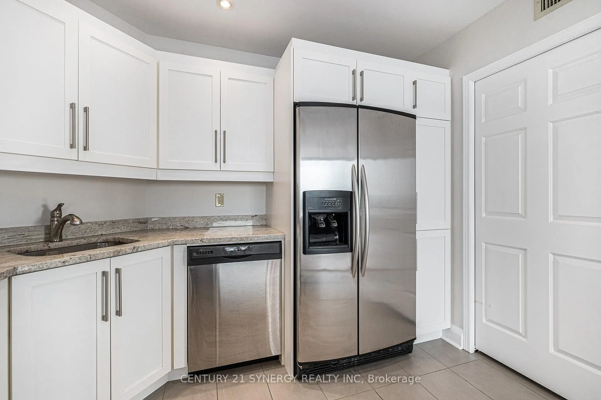 Photo 14 of Unit 2202, 160 George Street, Ottawa, Lower Town/Byward Market — HOMEH