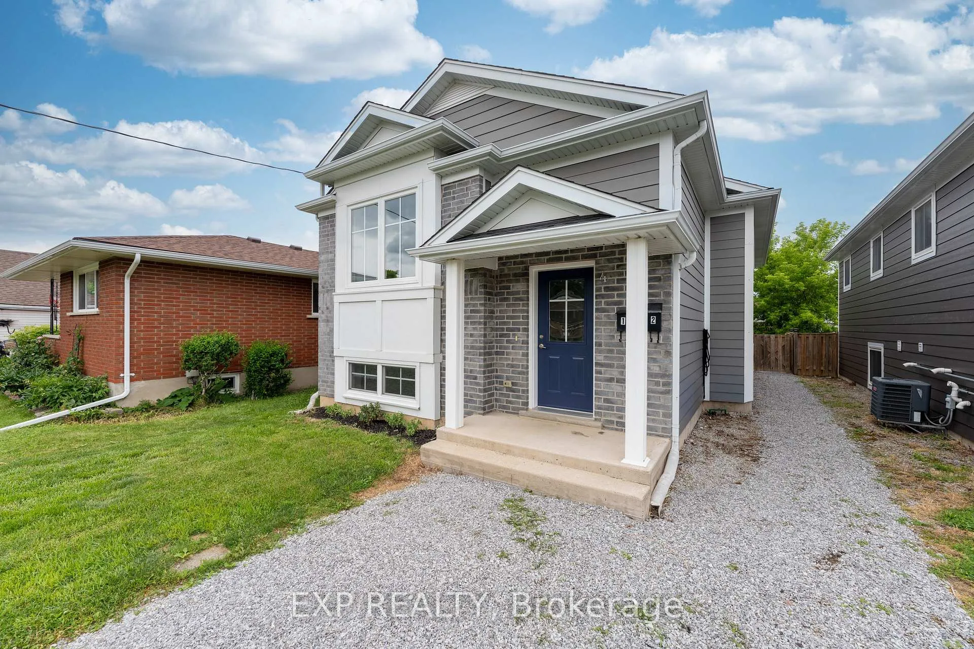 Photo 2 of 4 Kirk Street, St. Catharines, Western Hill — HOMEH