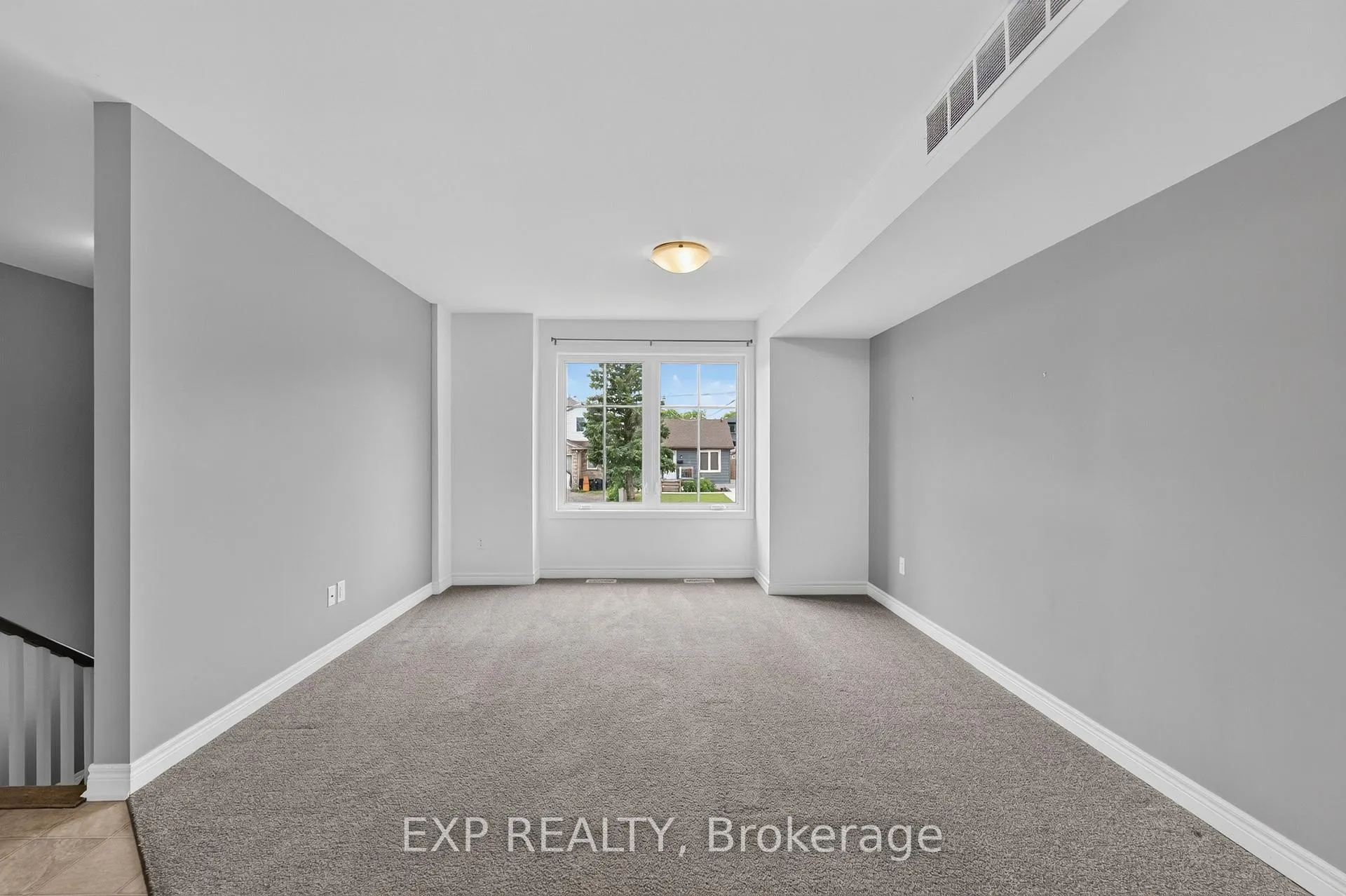 Photo 15 of 4 Kirk Street, St. Catharines, Western Hill — HOMEH