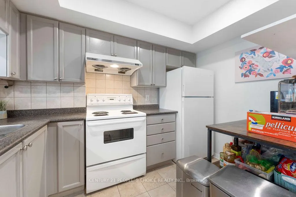 Photo 9 of Unit 308, 3 Everson Drive, North York, Willowdale East — HOMEH