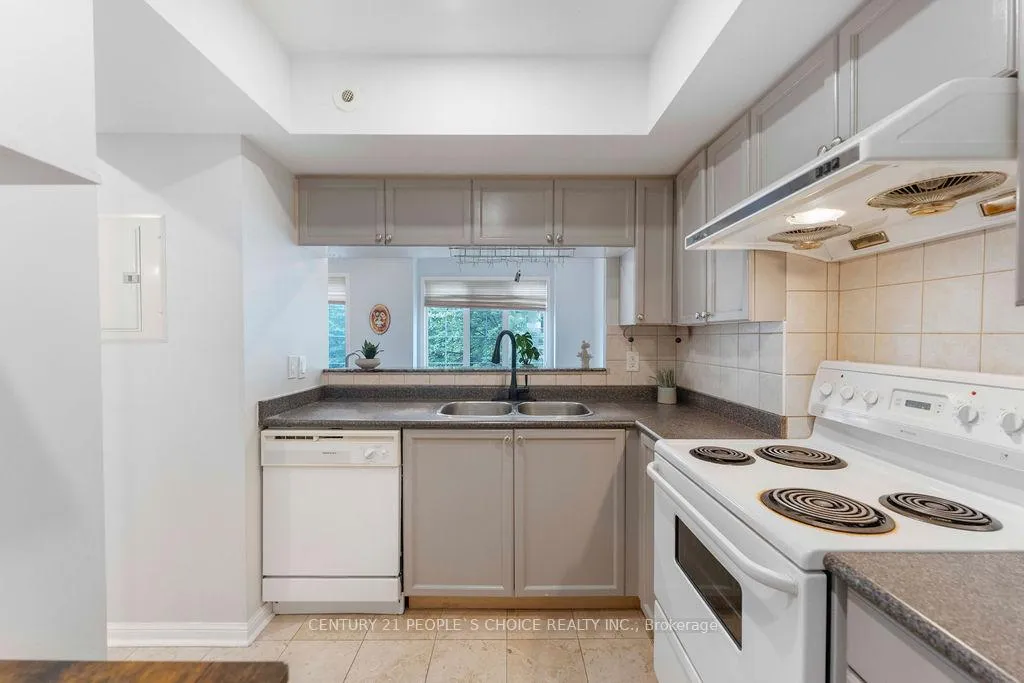 Photo 10 of Unit 308, 3 Everson Drive, North York, Willowdale East — HOMEH