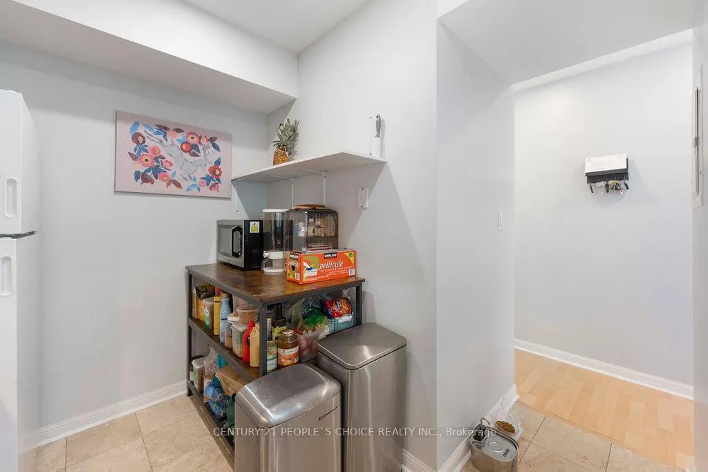 Photo 13 of Unit 308, 3 Everson Drive, North York, Willowdale East — HOMEH