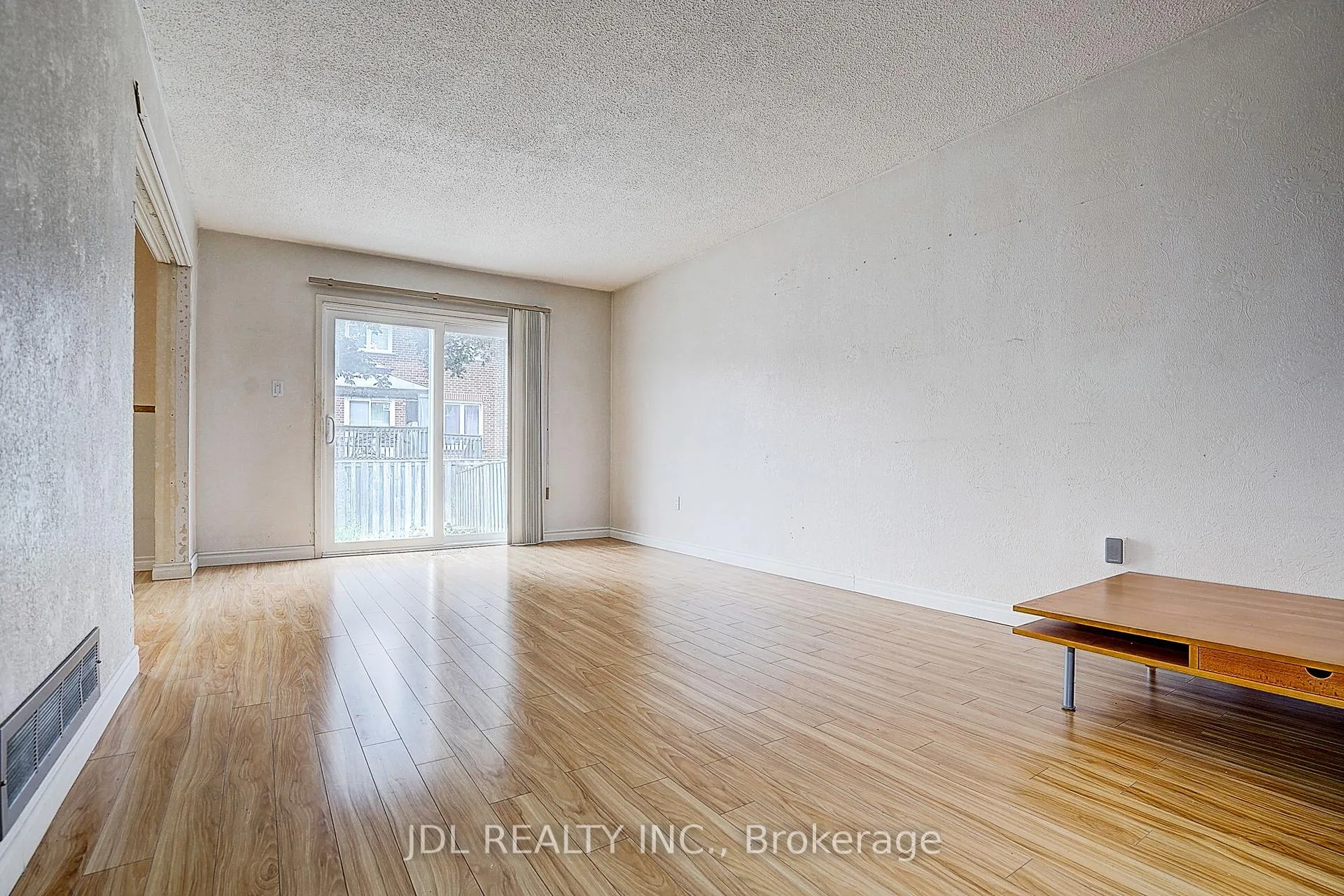 Photo 14 of 54 Providence Crescent, Markham, Milliken Mills West — HOMEH