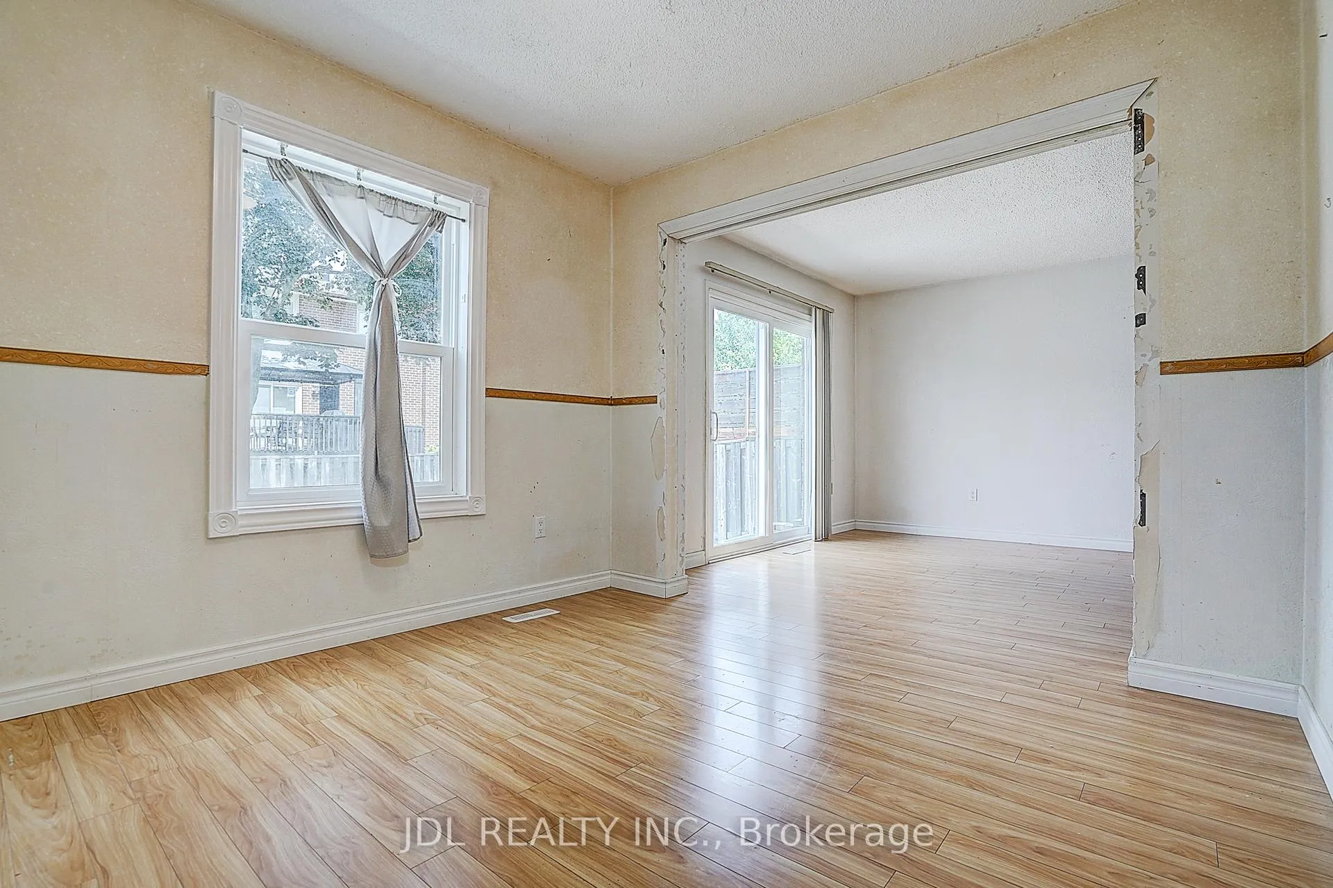 Photo 21 of 54 Providence Crescent, Markham, Milliken Mills West — HOMEH
