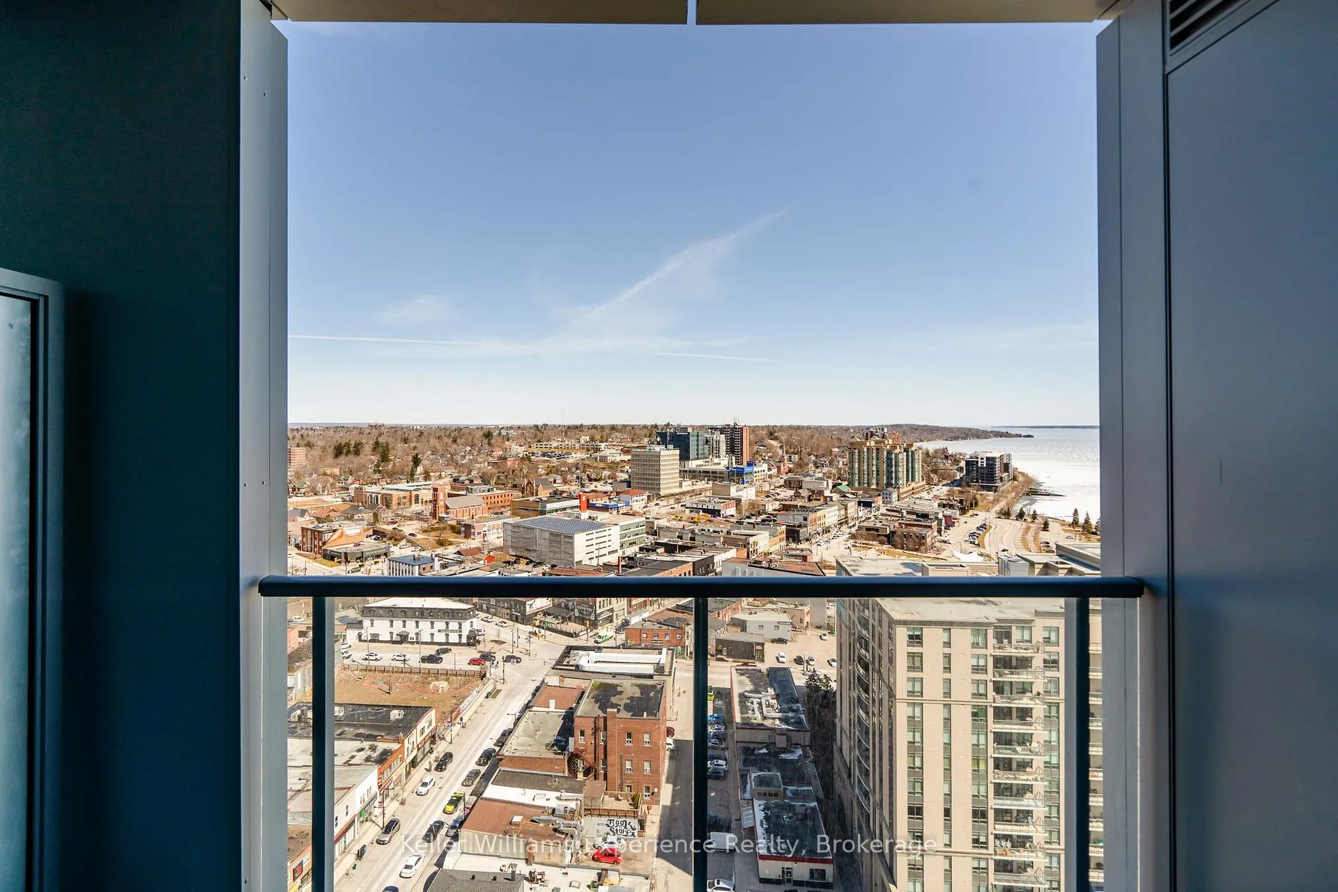 Photo 15 of Unit 2007, 39 Mary Street, Barrie, City Centre — HOMEH
