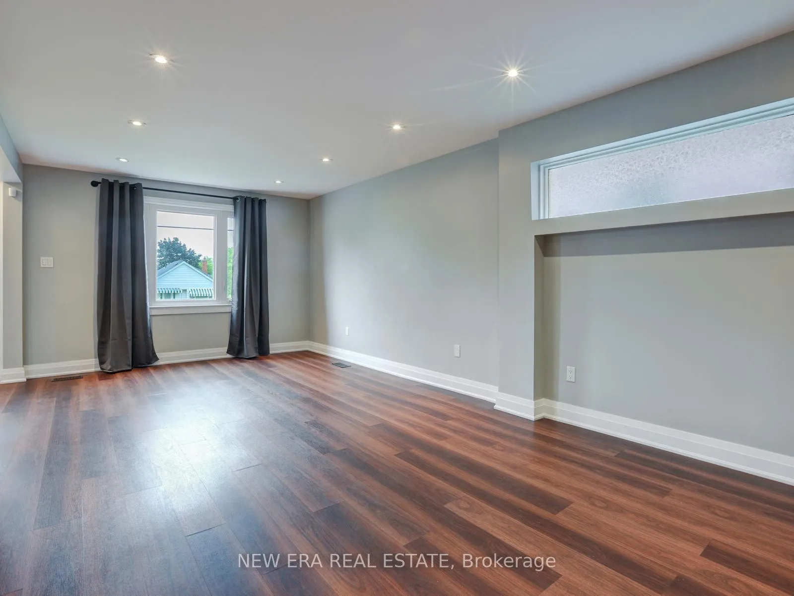 Photo 14 of 219 Lancaster Street W, Kitchener, Fairfield — HOMEH