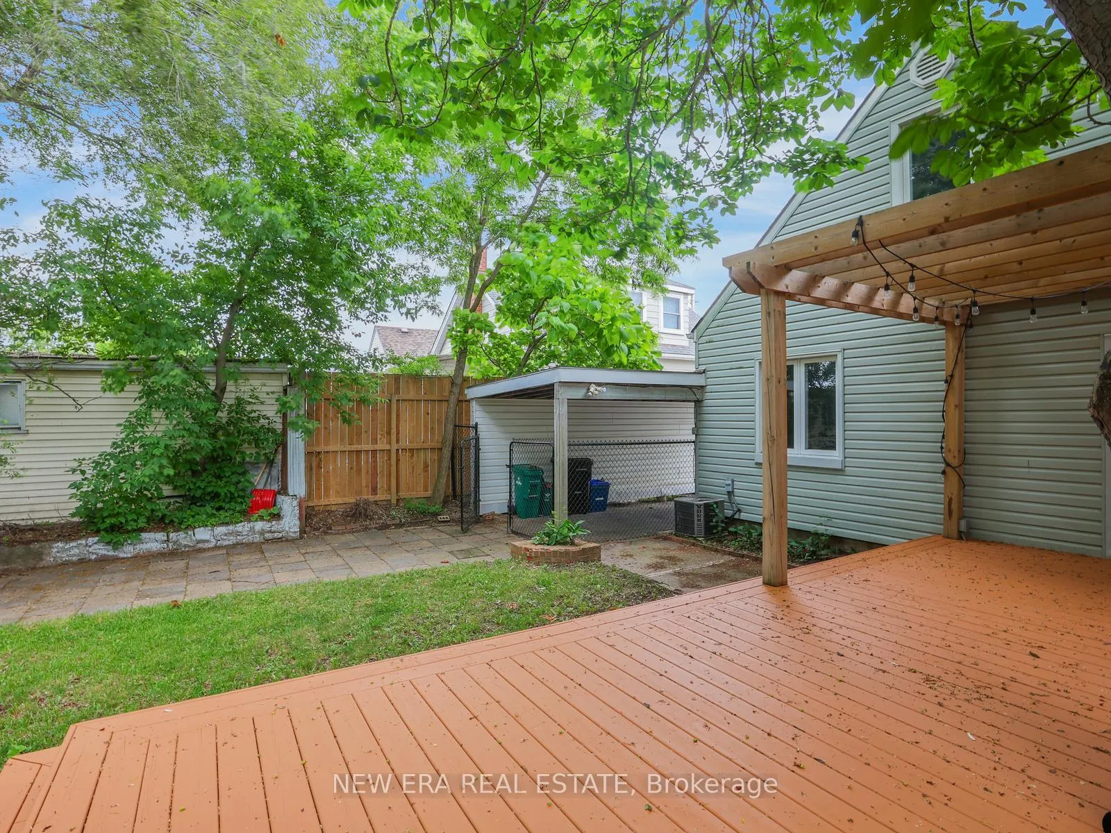 Photo 45 of 219 Lancaster Street W, Kitchener, Fairfield — HOMEH