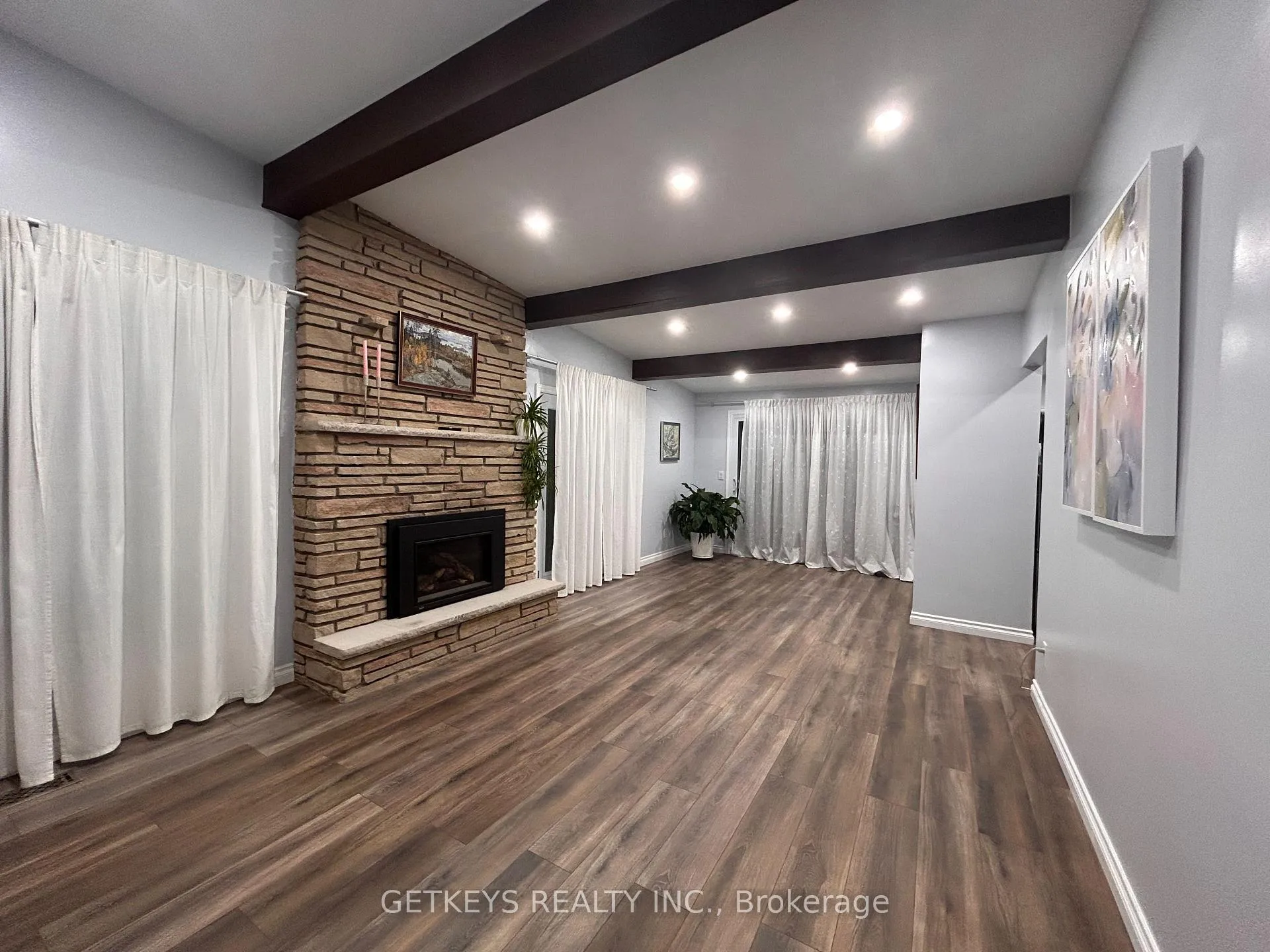Photo 3 of 49 King George Crescent, Quinte West, Sidney Ward — HOMEH