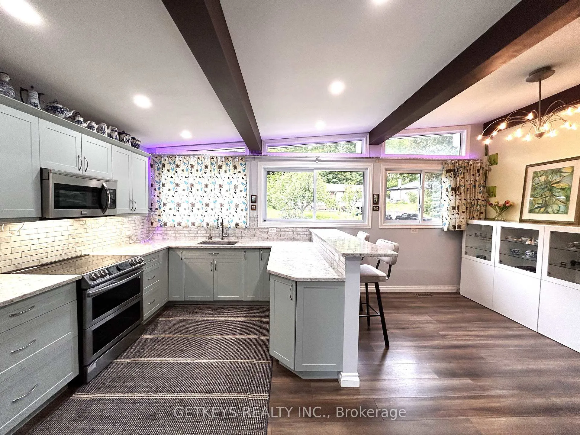 Photo 6 of 49 King George Crescent, Quinte West, Sidney Ward — HOMEH