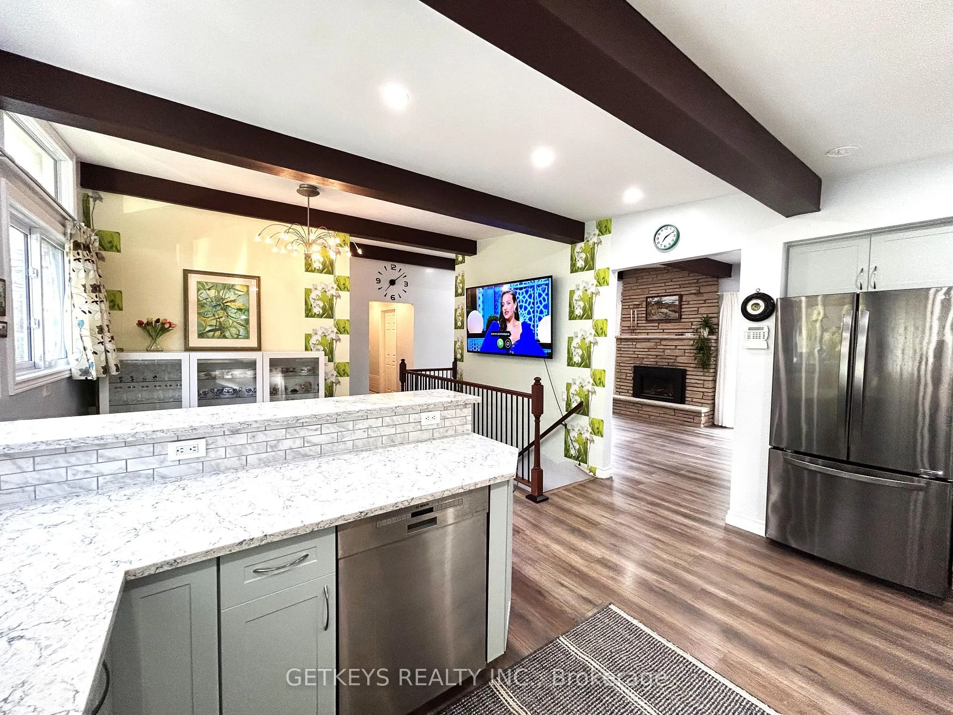 Photo 7 of 49 King George Crescent, Quinte West, Sidney Ward — HOMEH