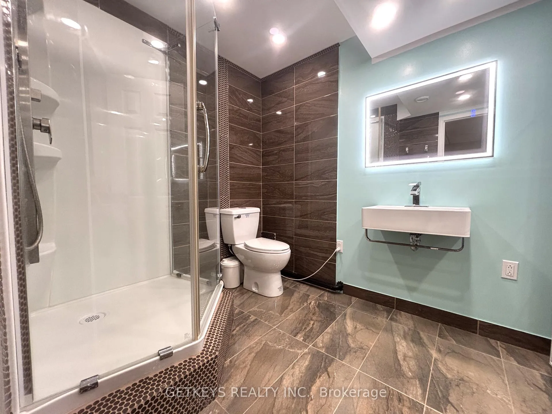 Photo 14 of 49 King George Crescent, Quinte West, Sidney Ward — HOMEH