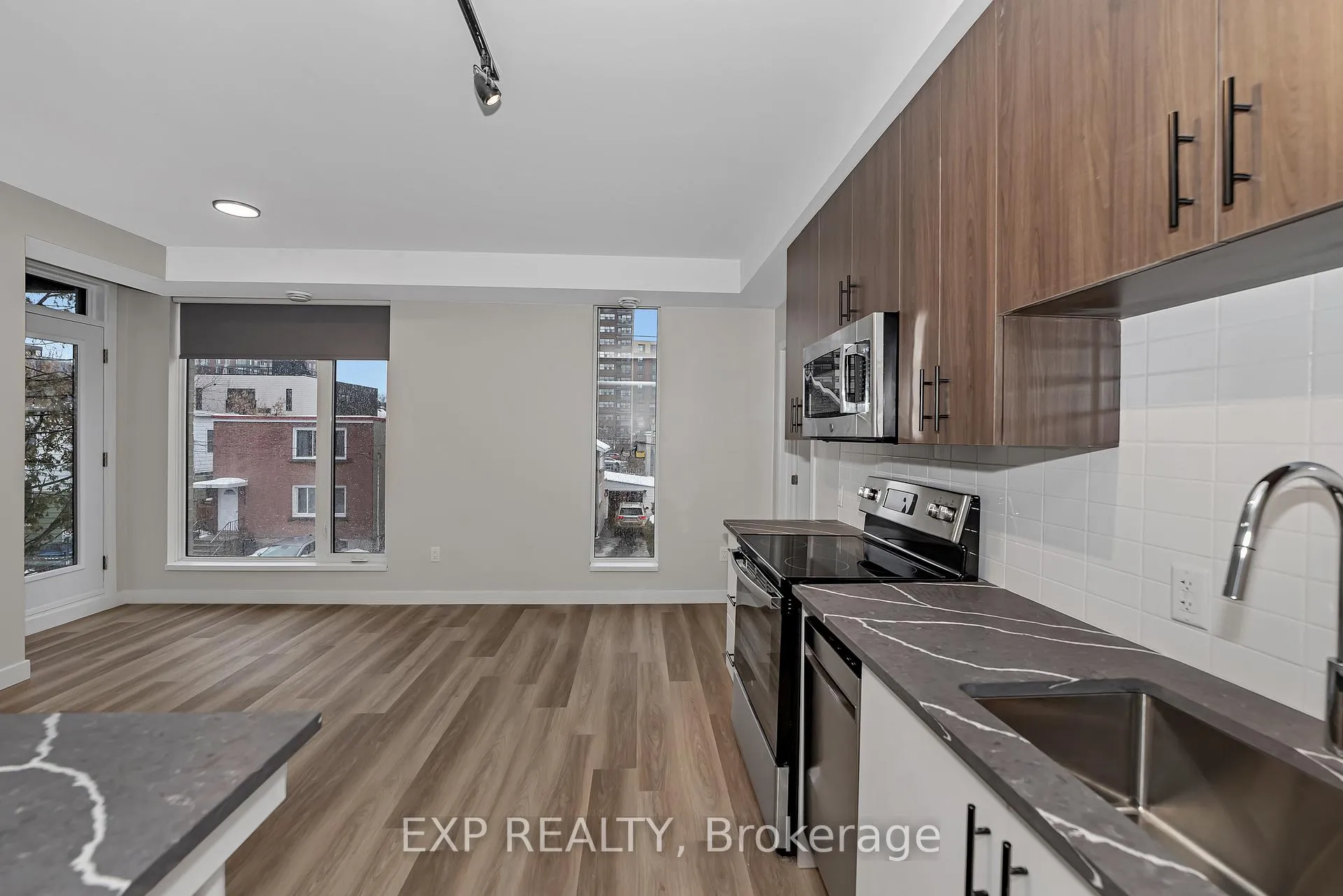 Photo 10 of Unit 201, 211 Armstrong Street, Ottawa, Hintonburg — HOMEH