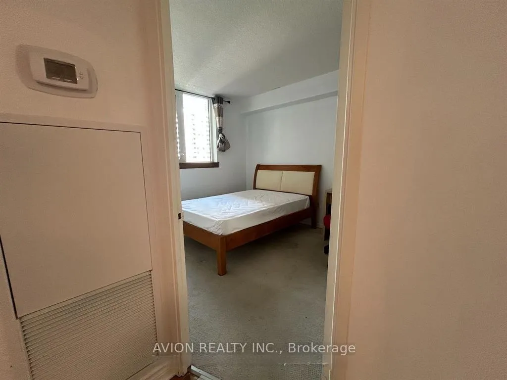 Photo 8 of Unit 1214, 1055 Bay Street, Toronto, Bay Street Corridor — HOMEH