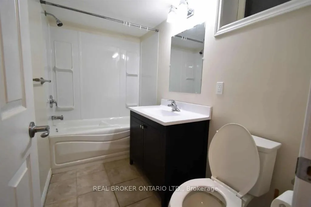 Photo 4 of Unit BSMT, 1 Vine Street, Barrie, Sunnidale — HOMEH