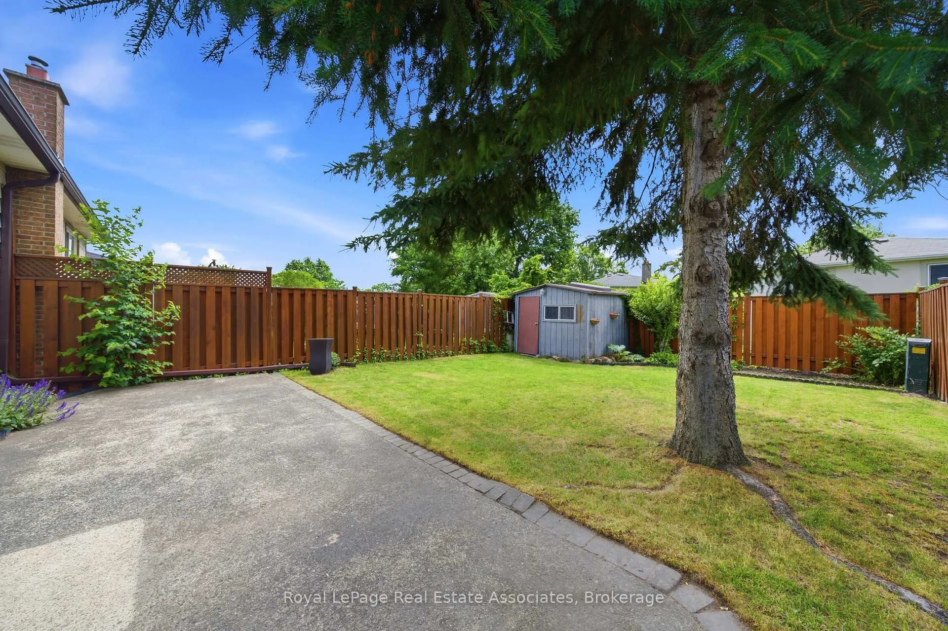 Photo 32 of 769 Eaglemount Crescent, Mississauga, Erindale — HOMEH