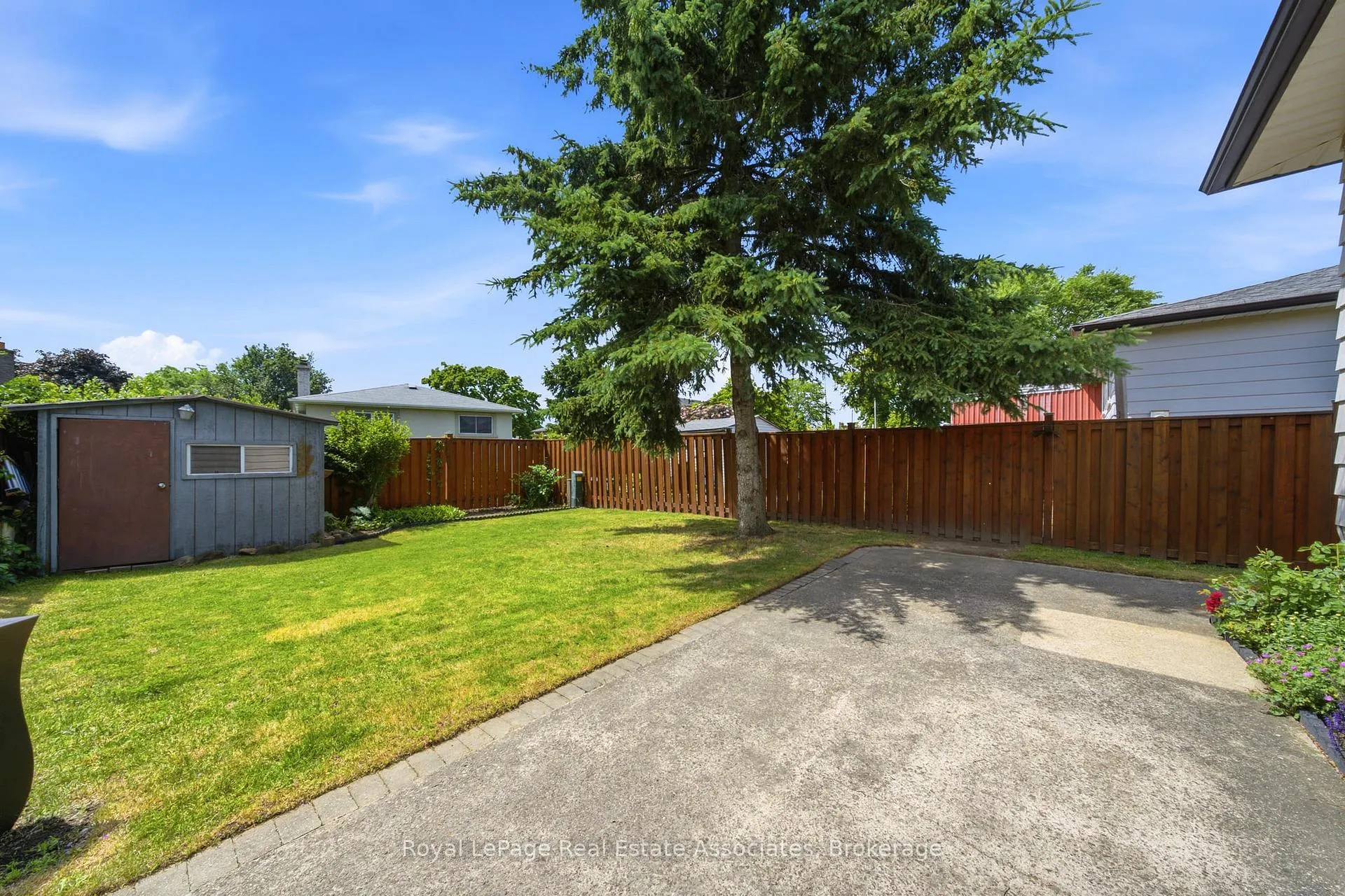 Photo 33 of 769 Eaglemount Crescent, Mississauga, Erindale — HOMEH