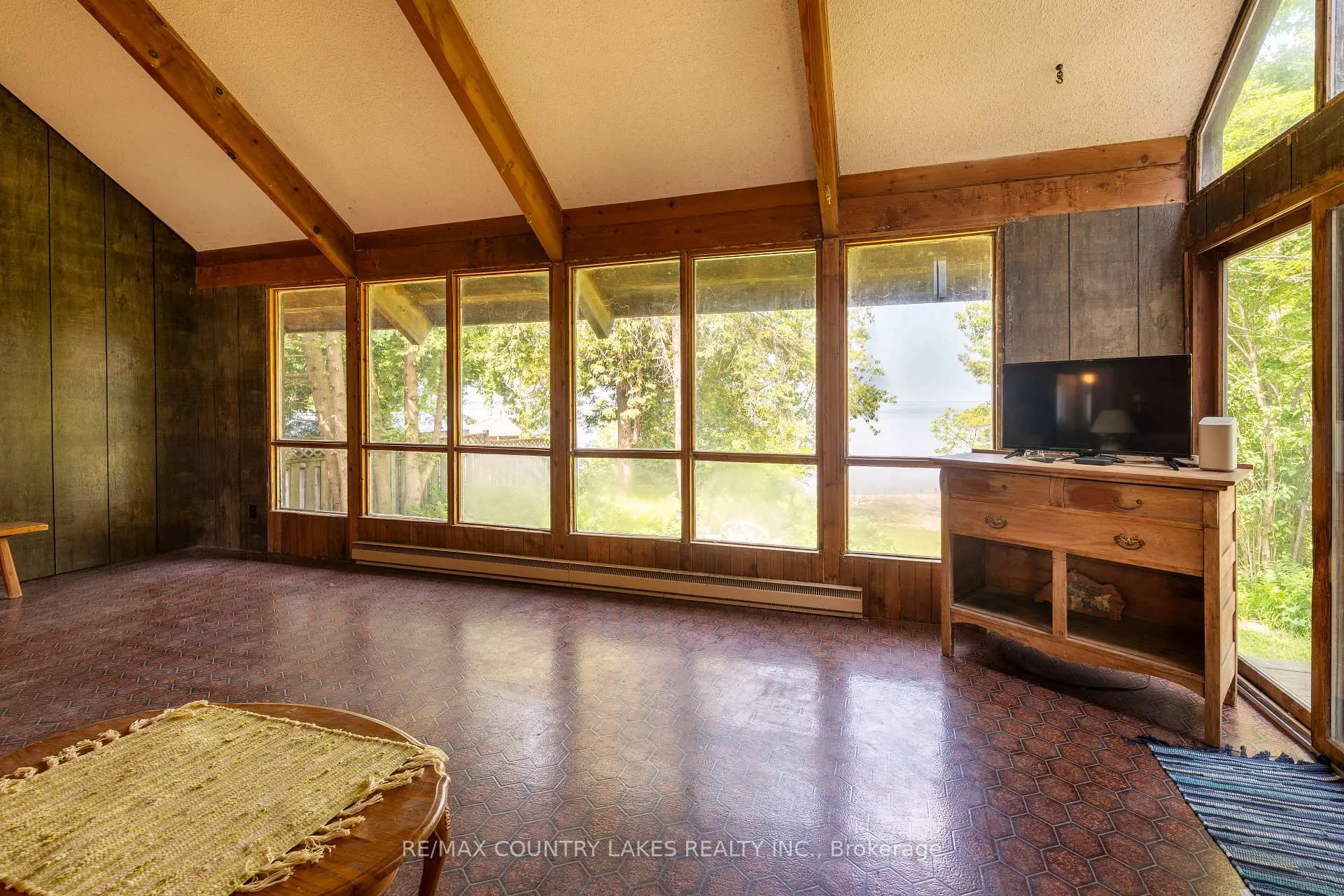 Photo 5 of 416 Morrison Avenue, Brock, Beaverton — HOMEH