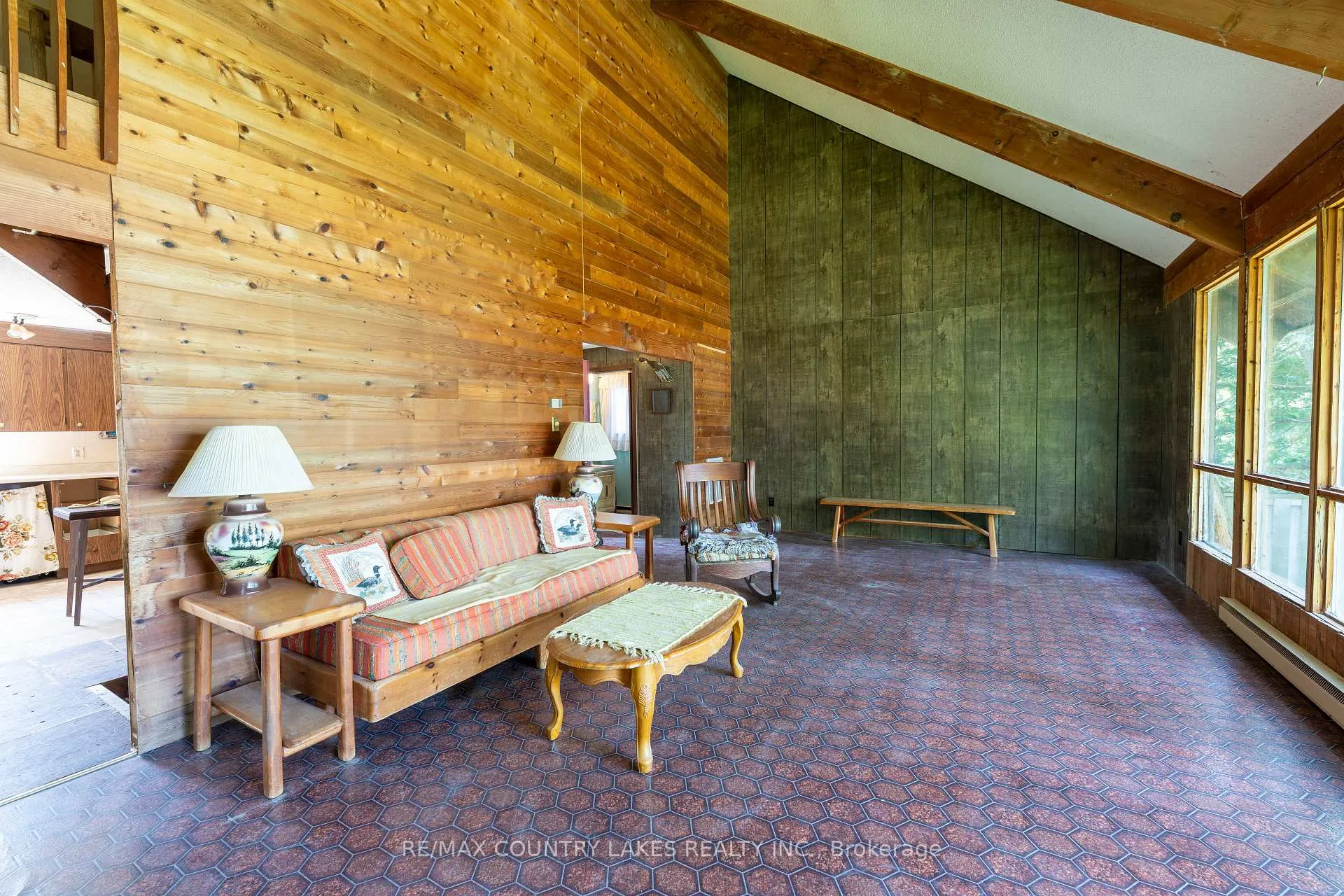 Photo 6 of 416 Morrison Avenue, Brock, Beaverton — HOMEH