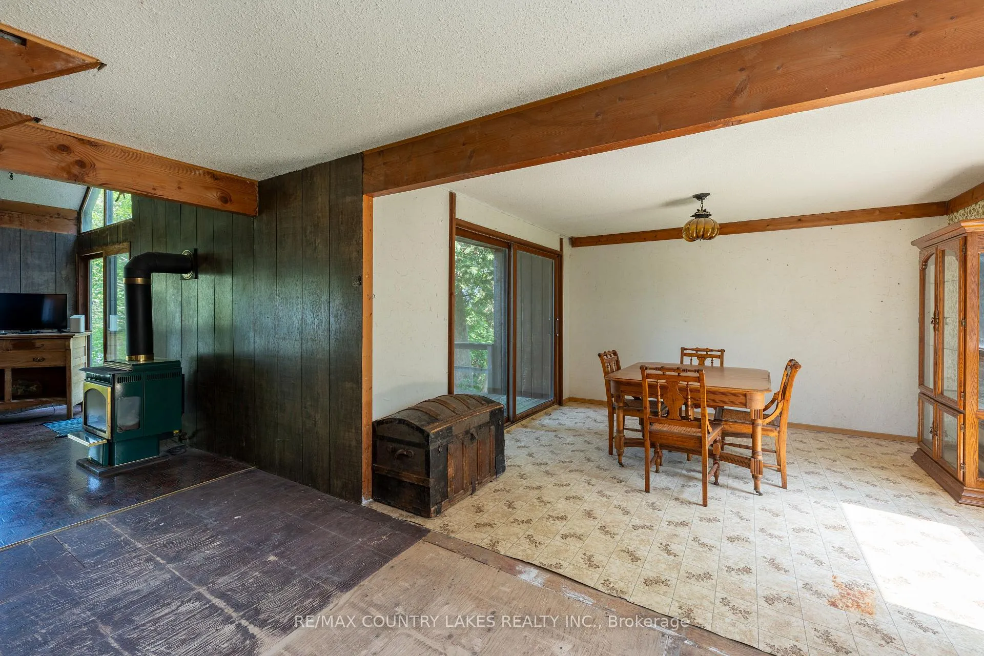 Photo 13 of 416 Morrison Avenue, Brock, Beaverton — HOMEH