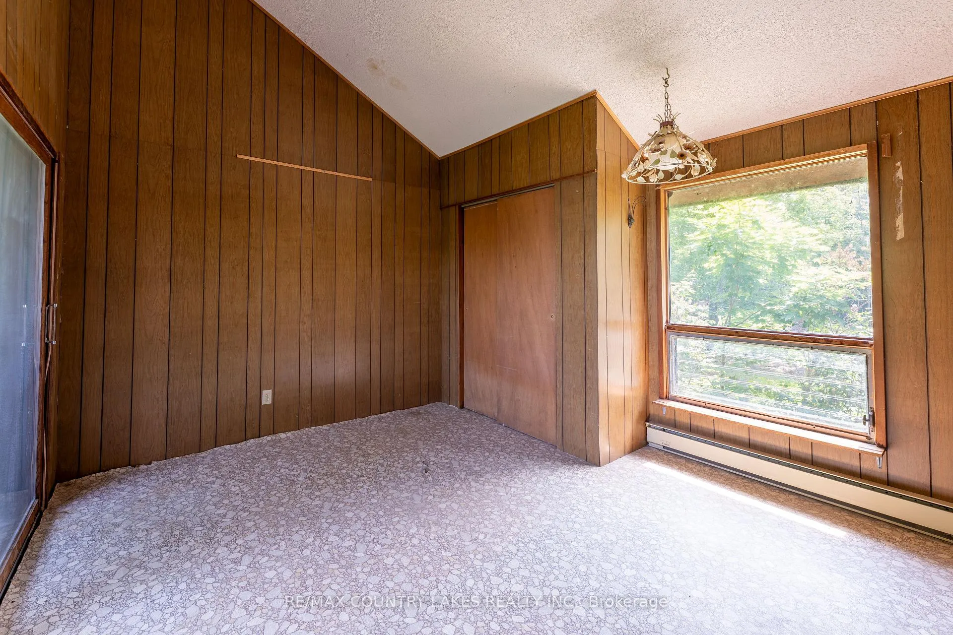 Photo 18 of 416 Morrison Avenue, Brock, Beaverton — HOMEH