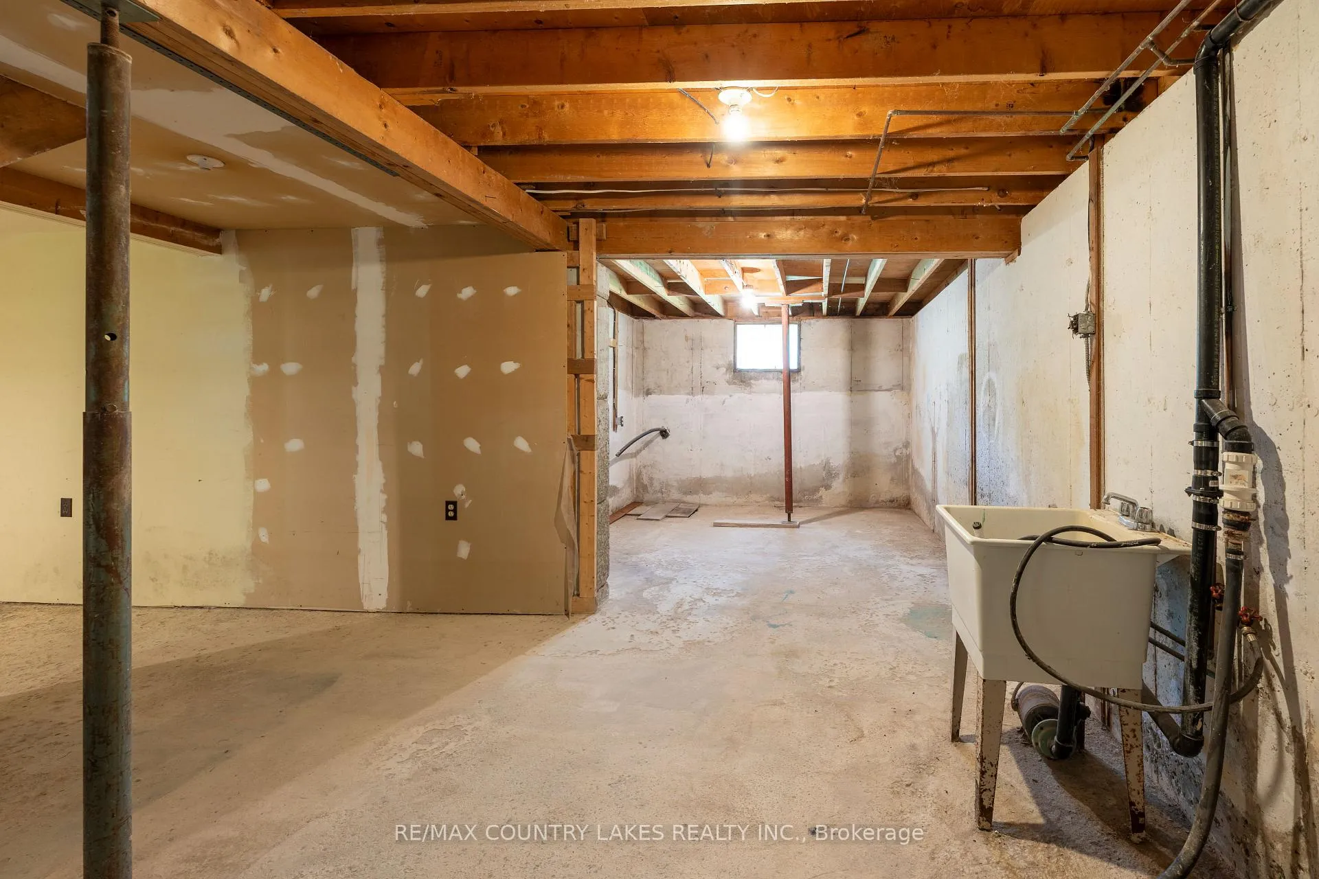 Photo 31 of 416 Morrison Avenue, Brock, Beaverton — HOMEH